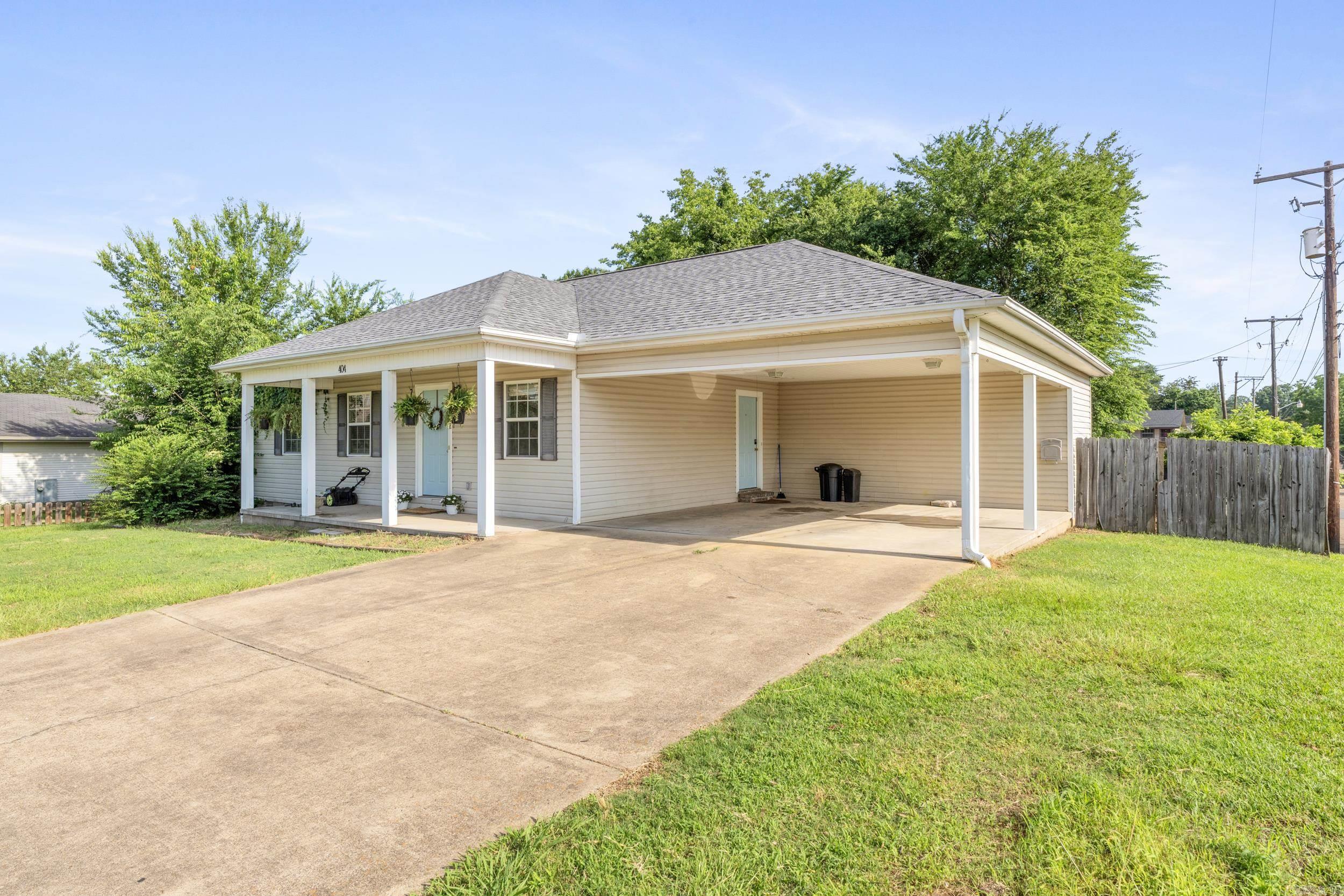 404 Clinton St  Arkadelphia, AR