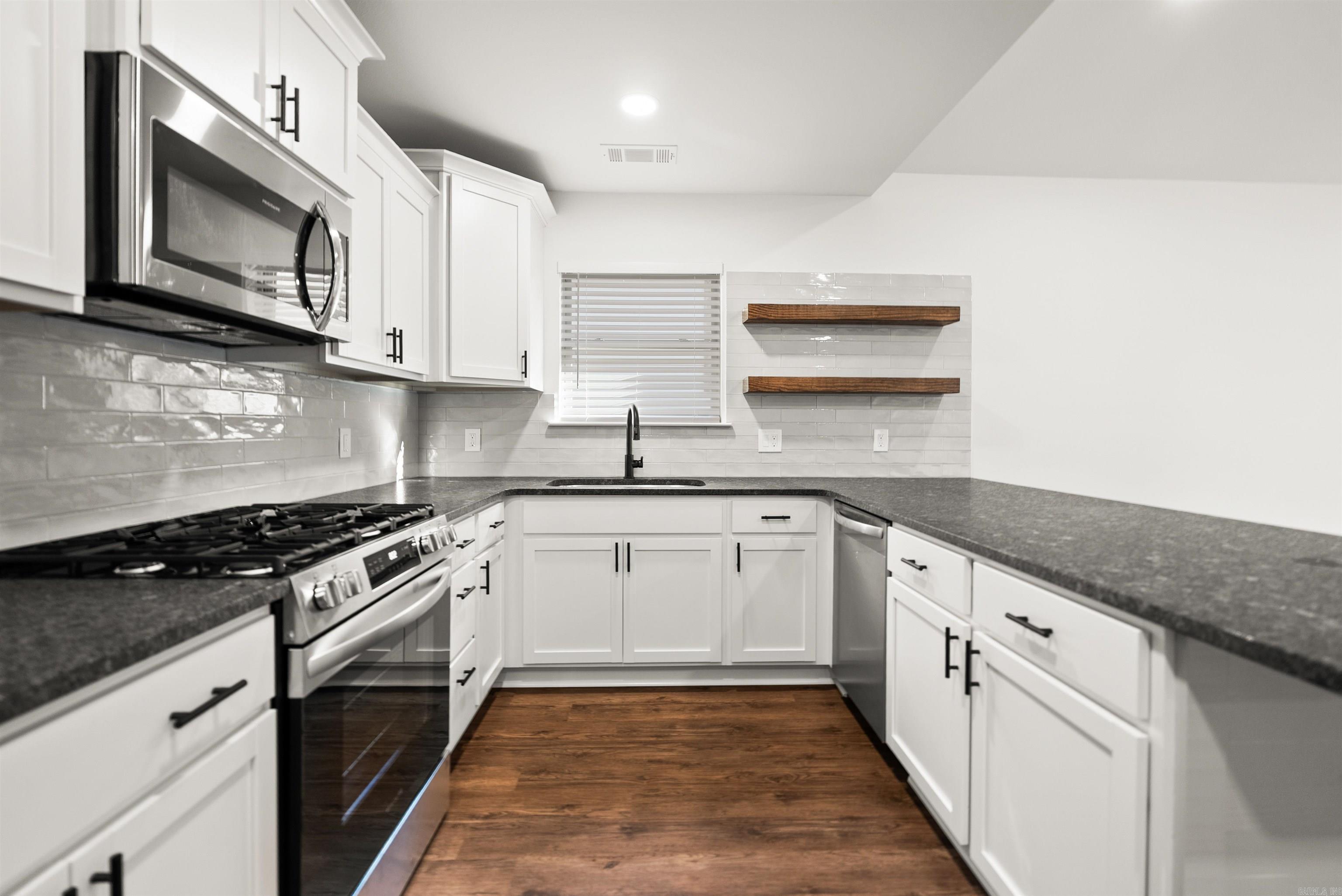 809 Pearl  Benton, AR