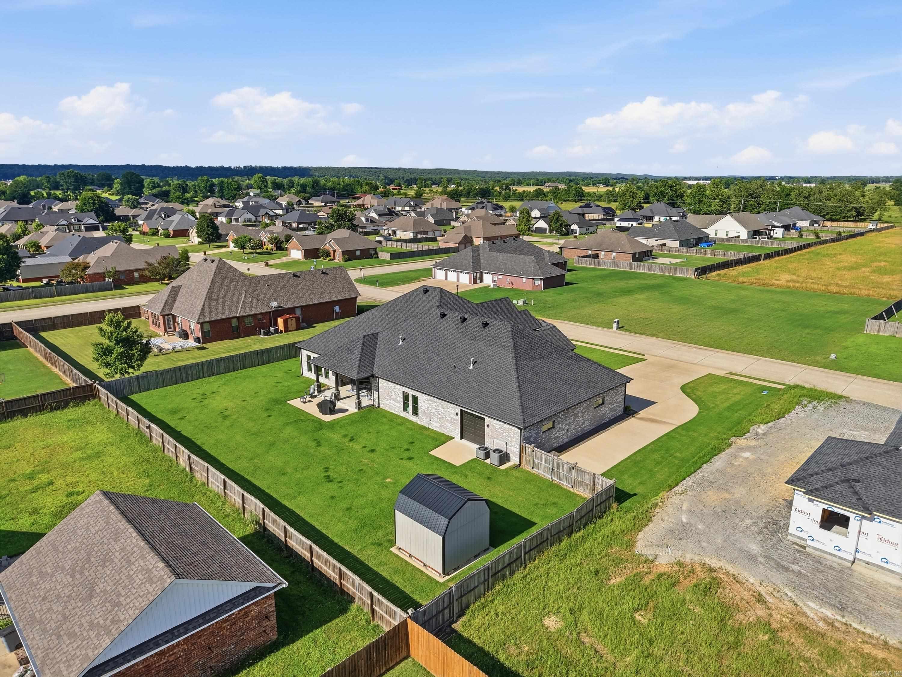 29 Kalli  Vilonia, AR