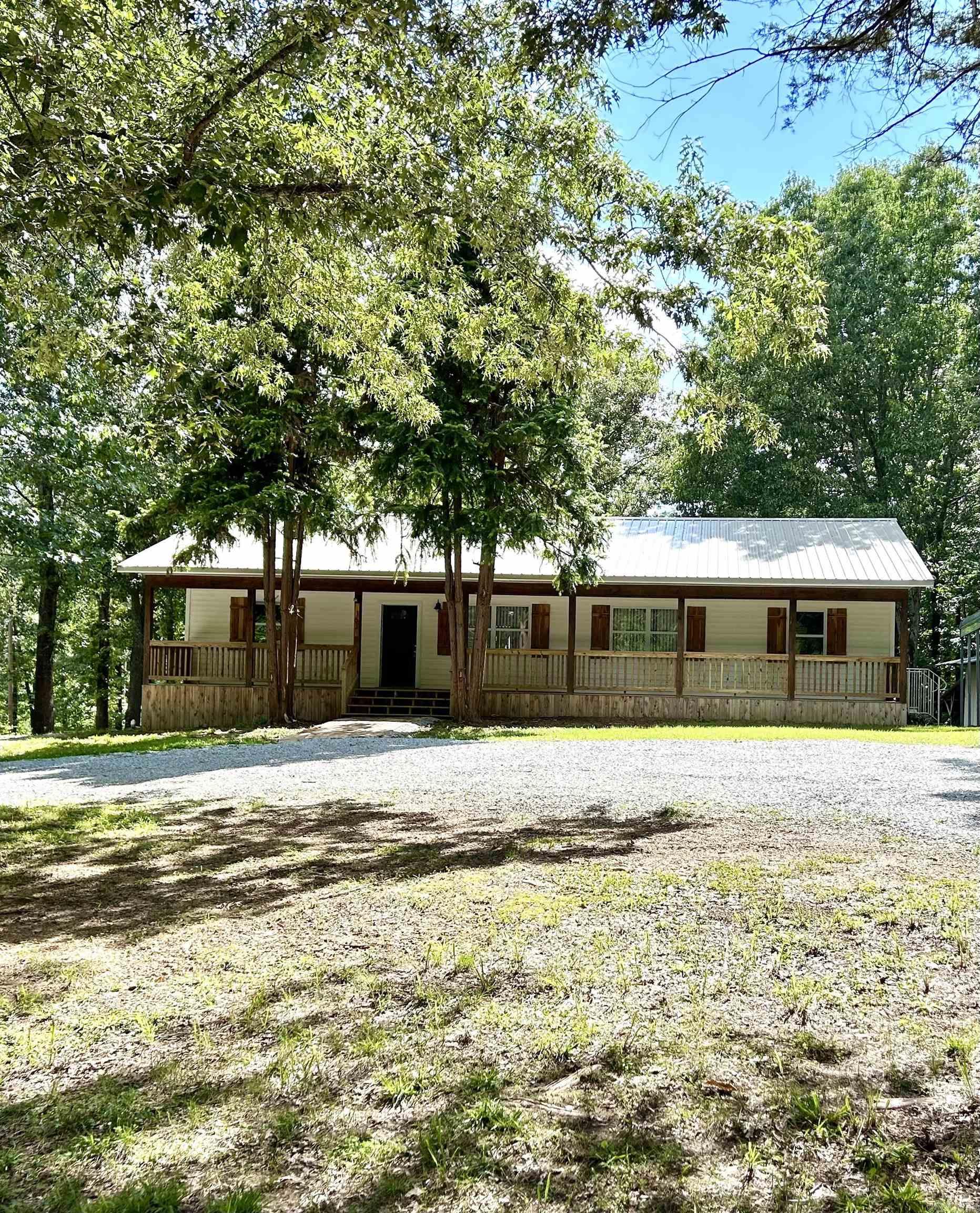 163 Love Rd  Mountain View, AR