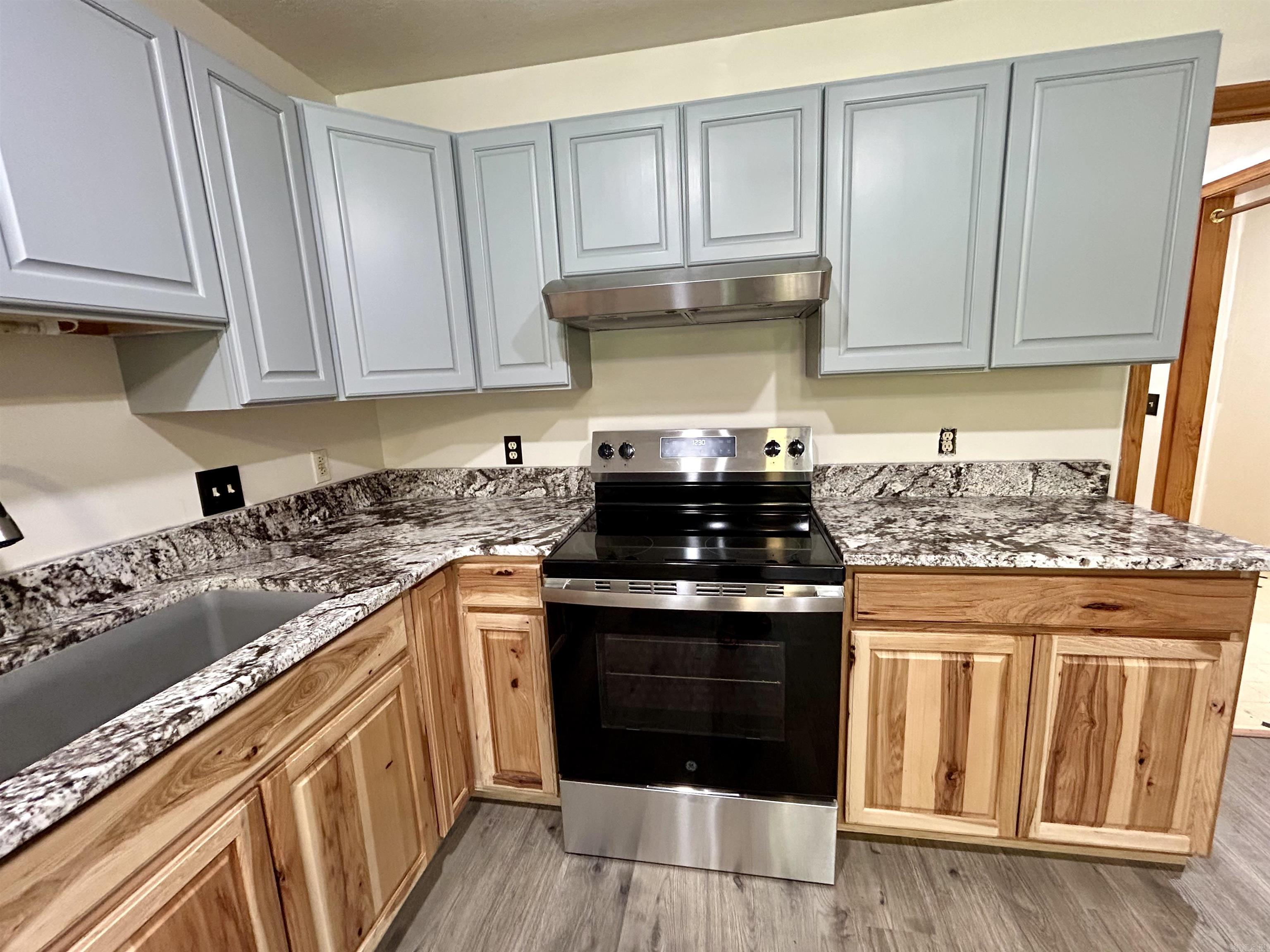 163 Love Rd  Mountain View, AR