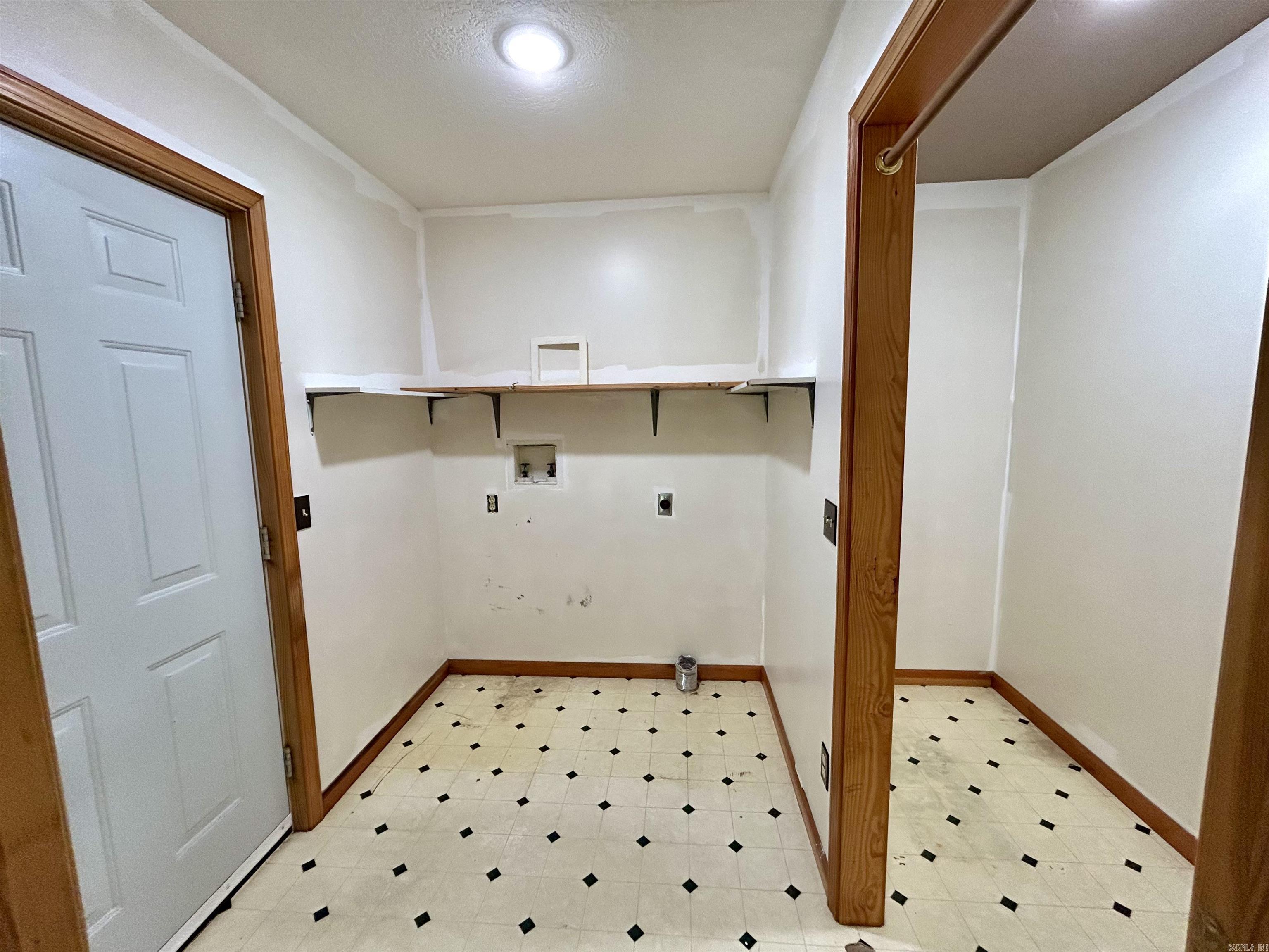 163 Love Rd  Mountain View, AR
