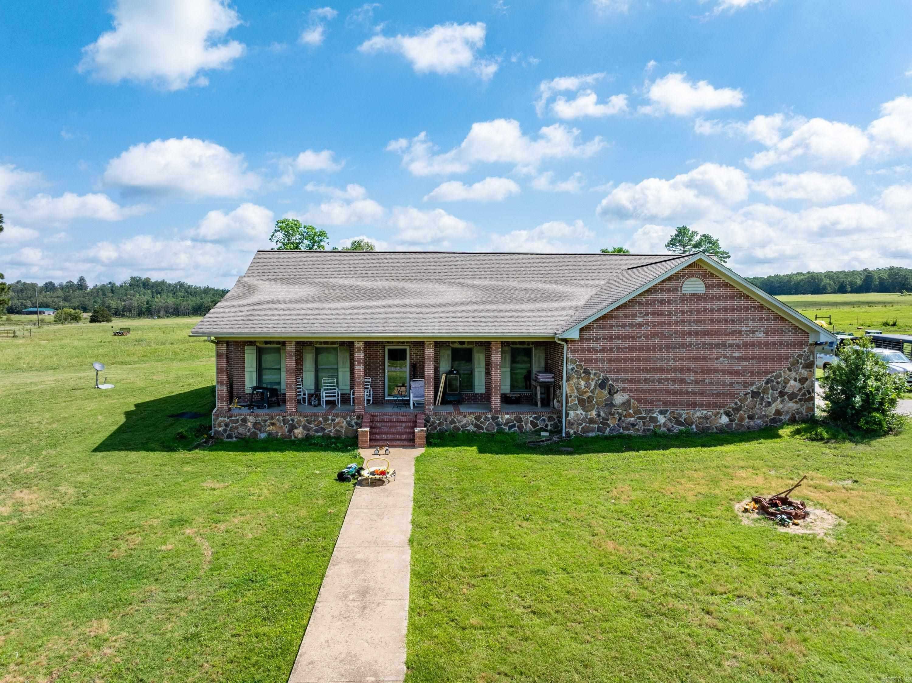 1759 Jackson 304  Bradford, AR