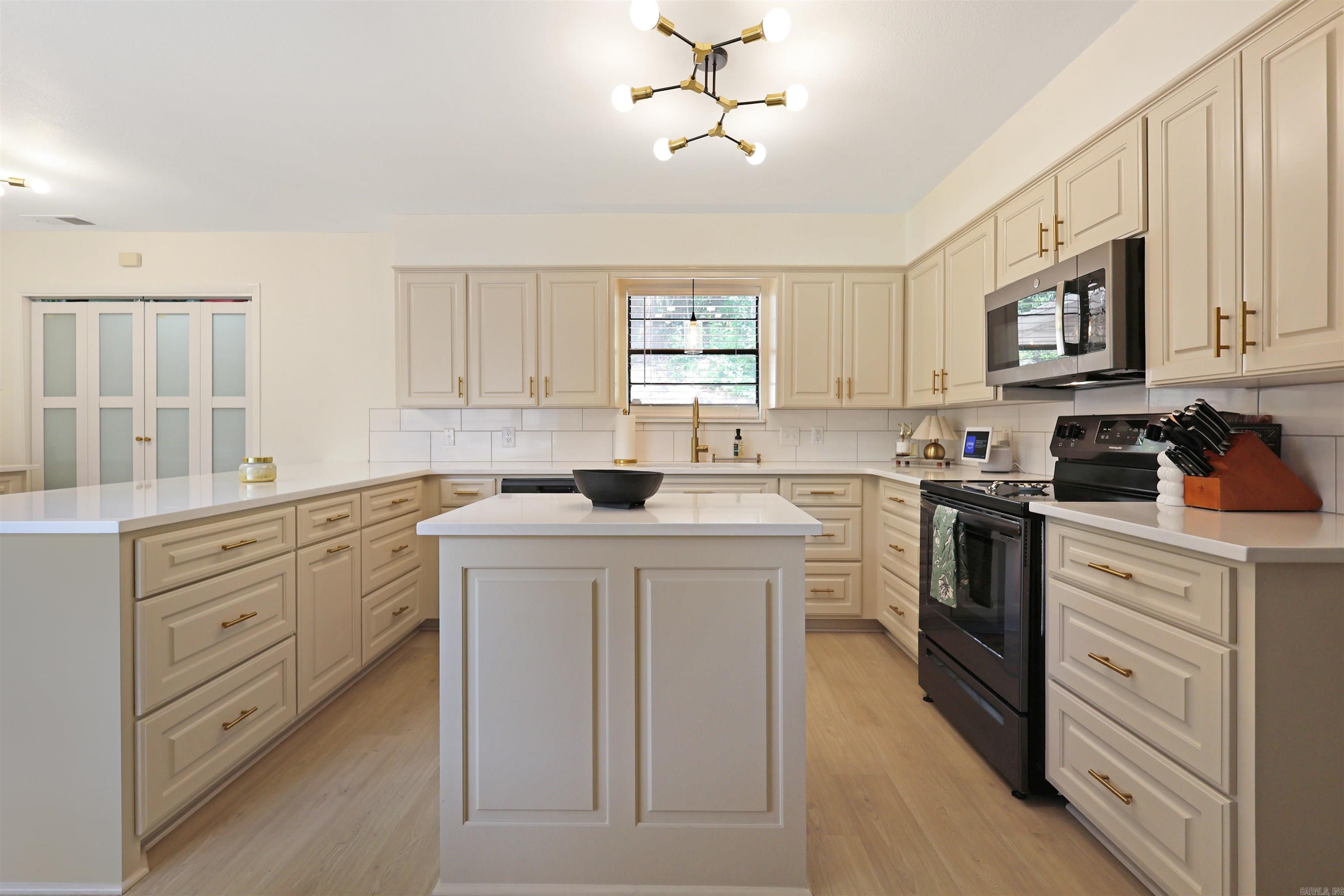 111 GLENRIDGE  Hot Springs, AR