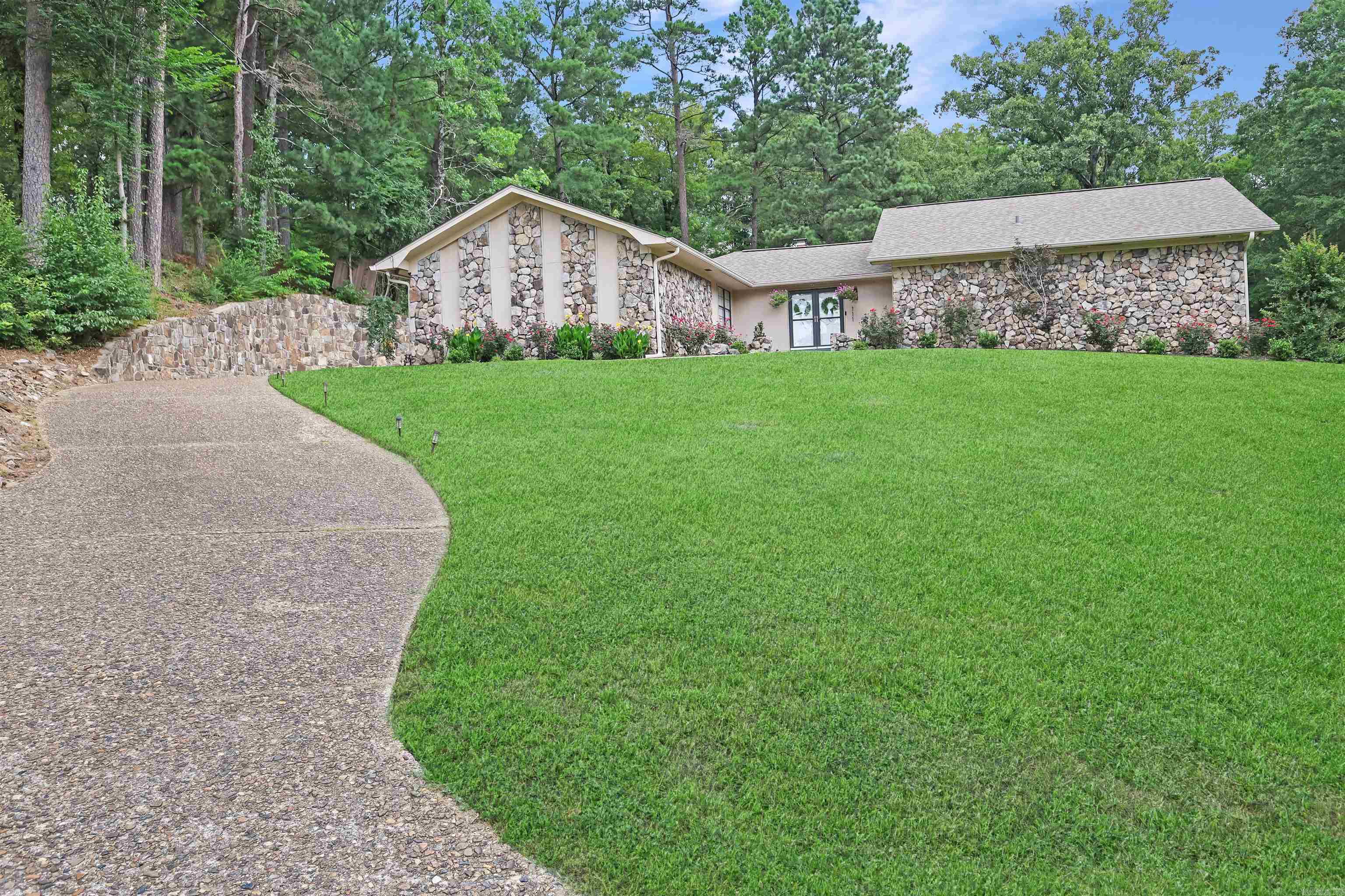 111 GLENRIDGE  Hot Springs, AR