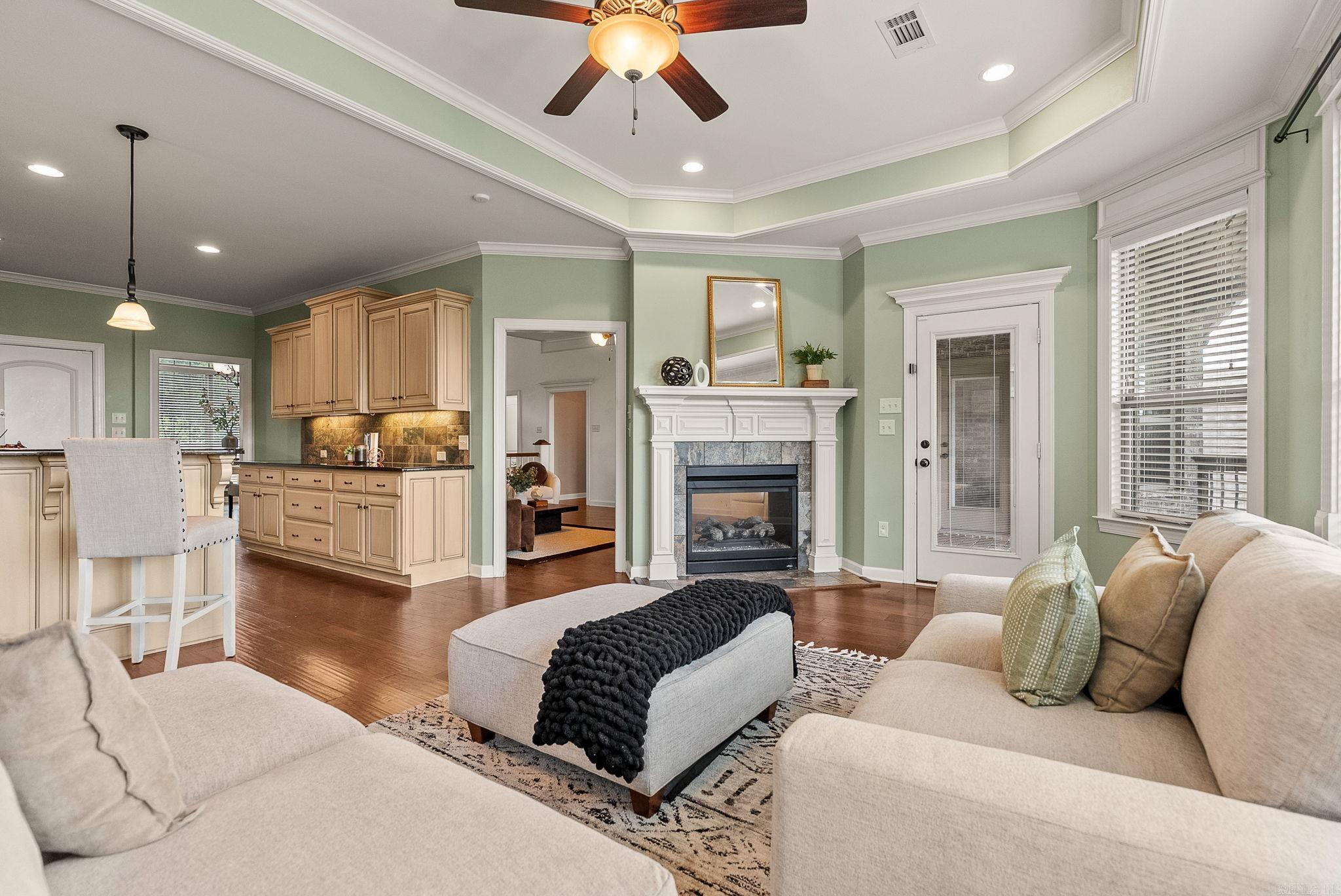124 Crestview  Maumelle, AR