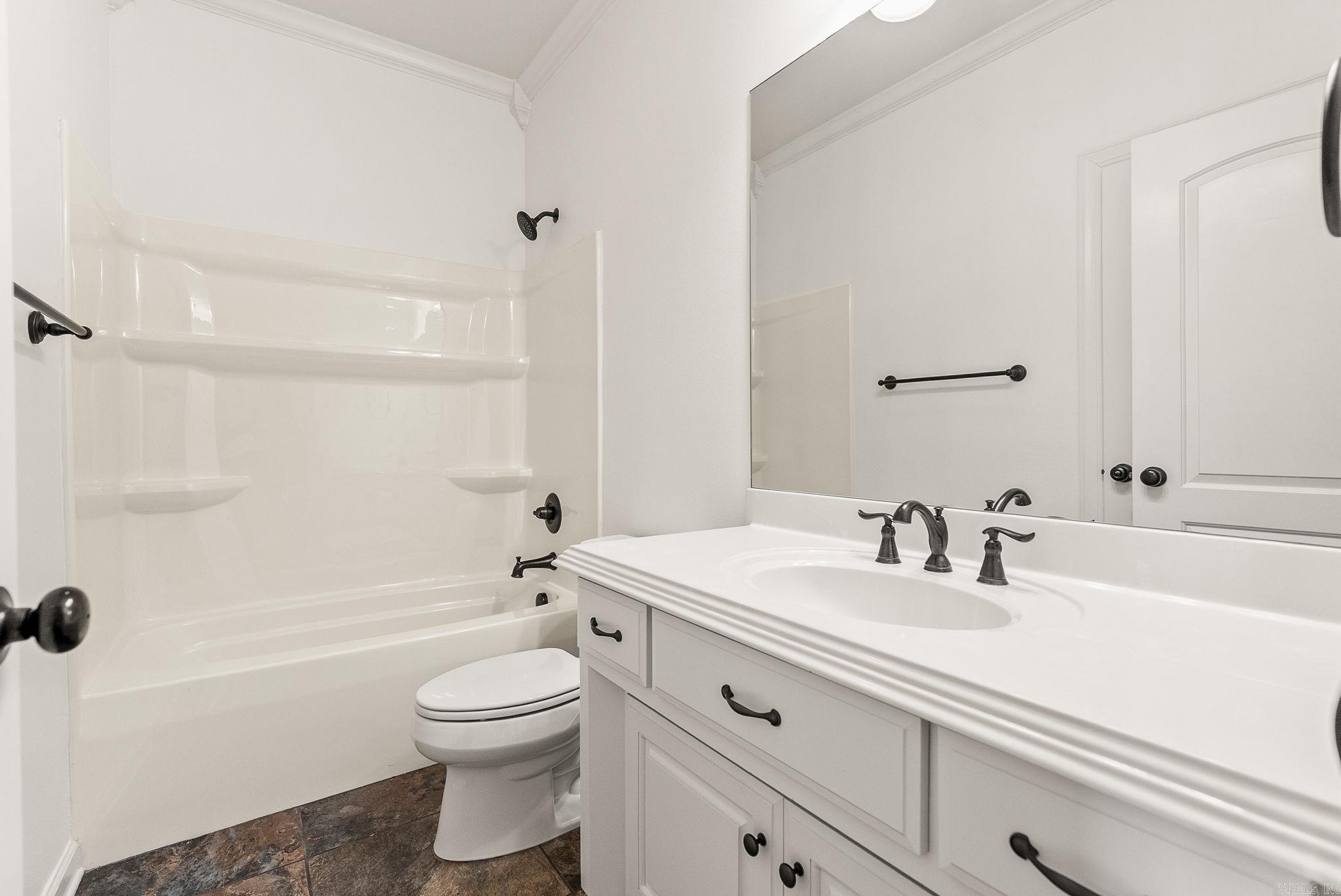 124 Crestview  Maumelle, AR
