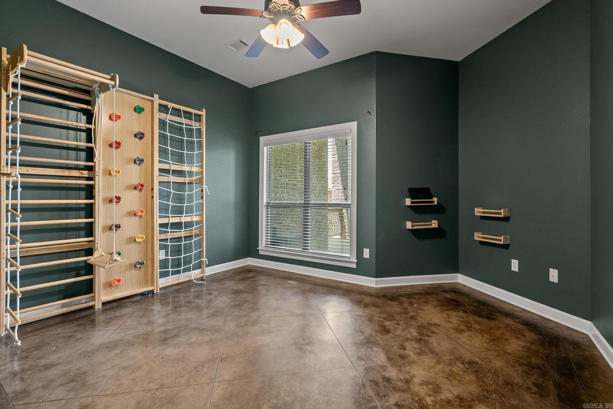 124 Crestview  Maumelle, AR