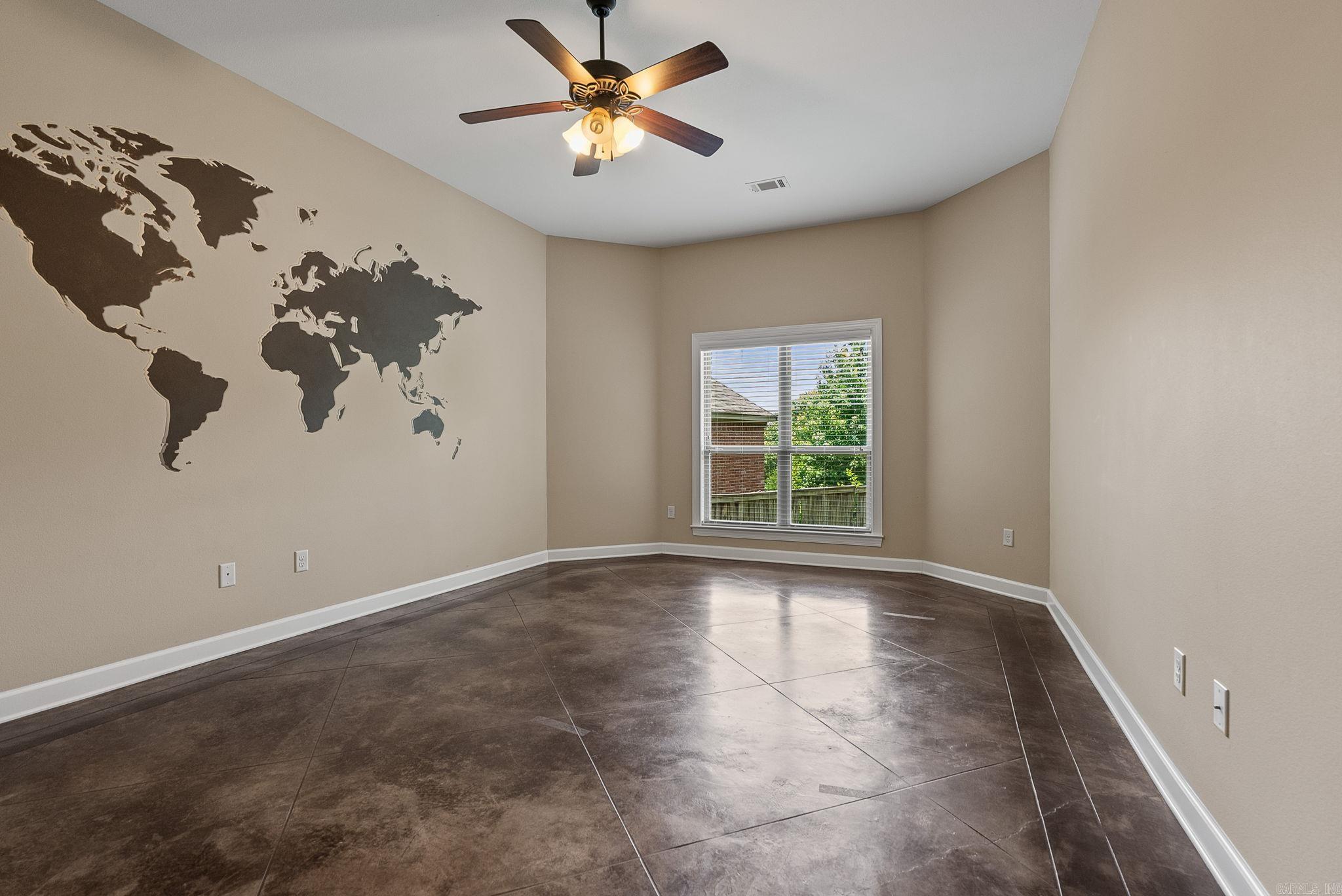 124 Crestview  Maumelle, AR