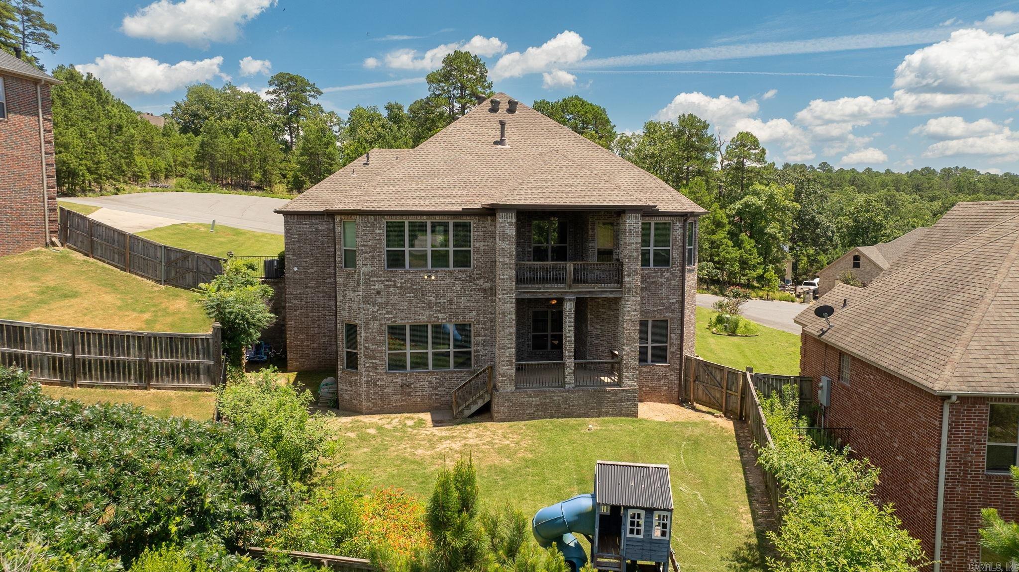 124 Crestview  Maumelle, AR