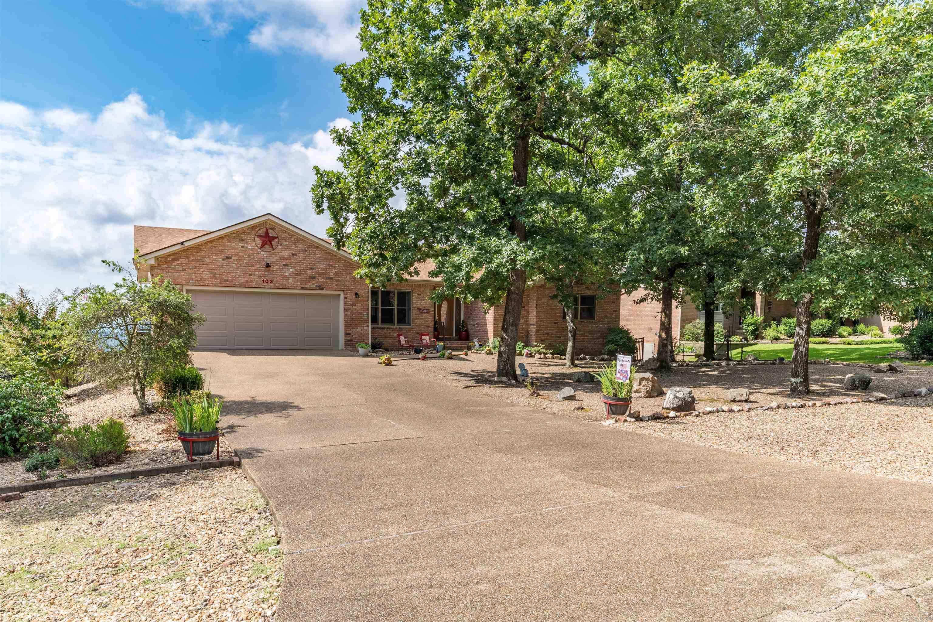 103 Castano  Hot Springs Village, AR