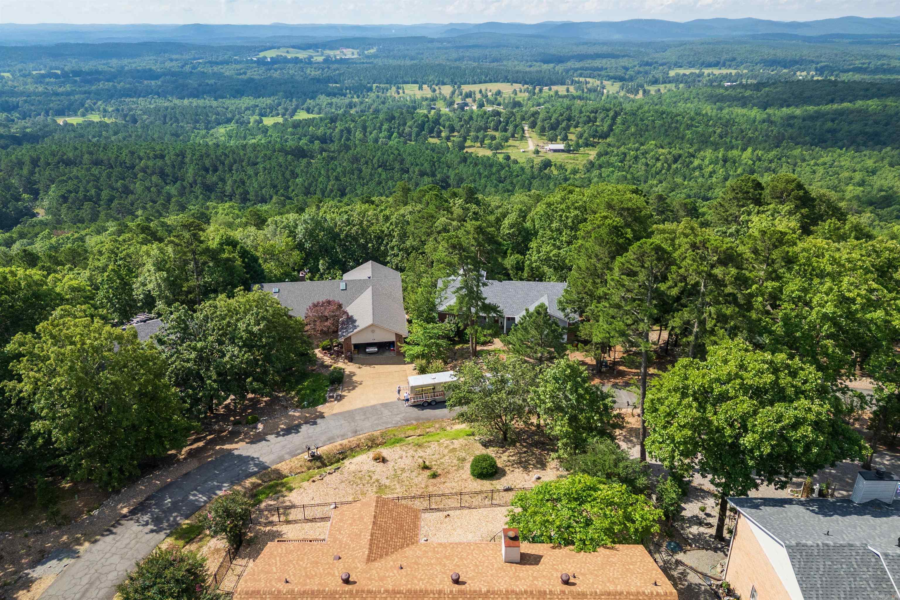 103 Castano  Hot Springs Village, AR
