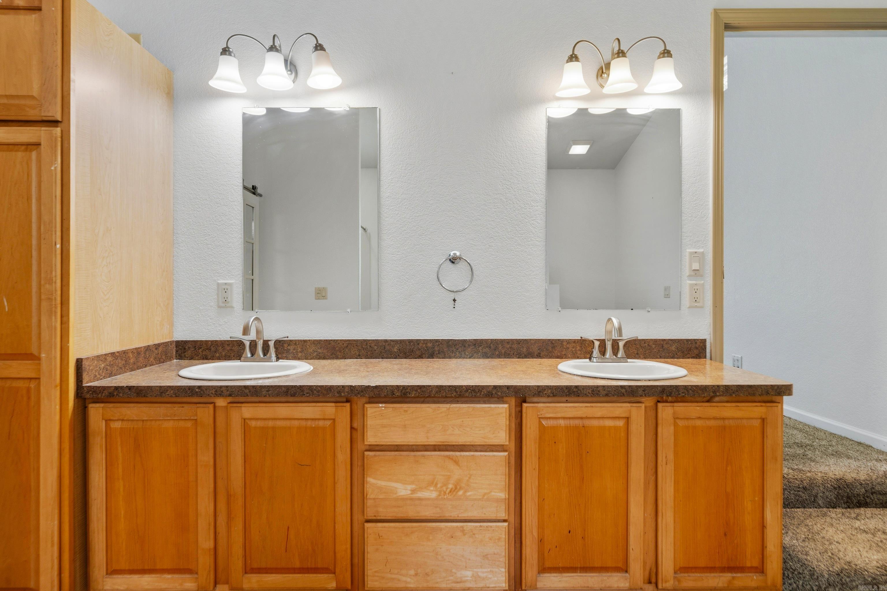 35 San Sebastian Way  Hot Springs Village, AR