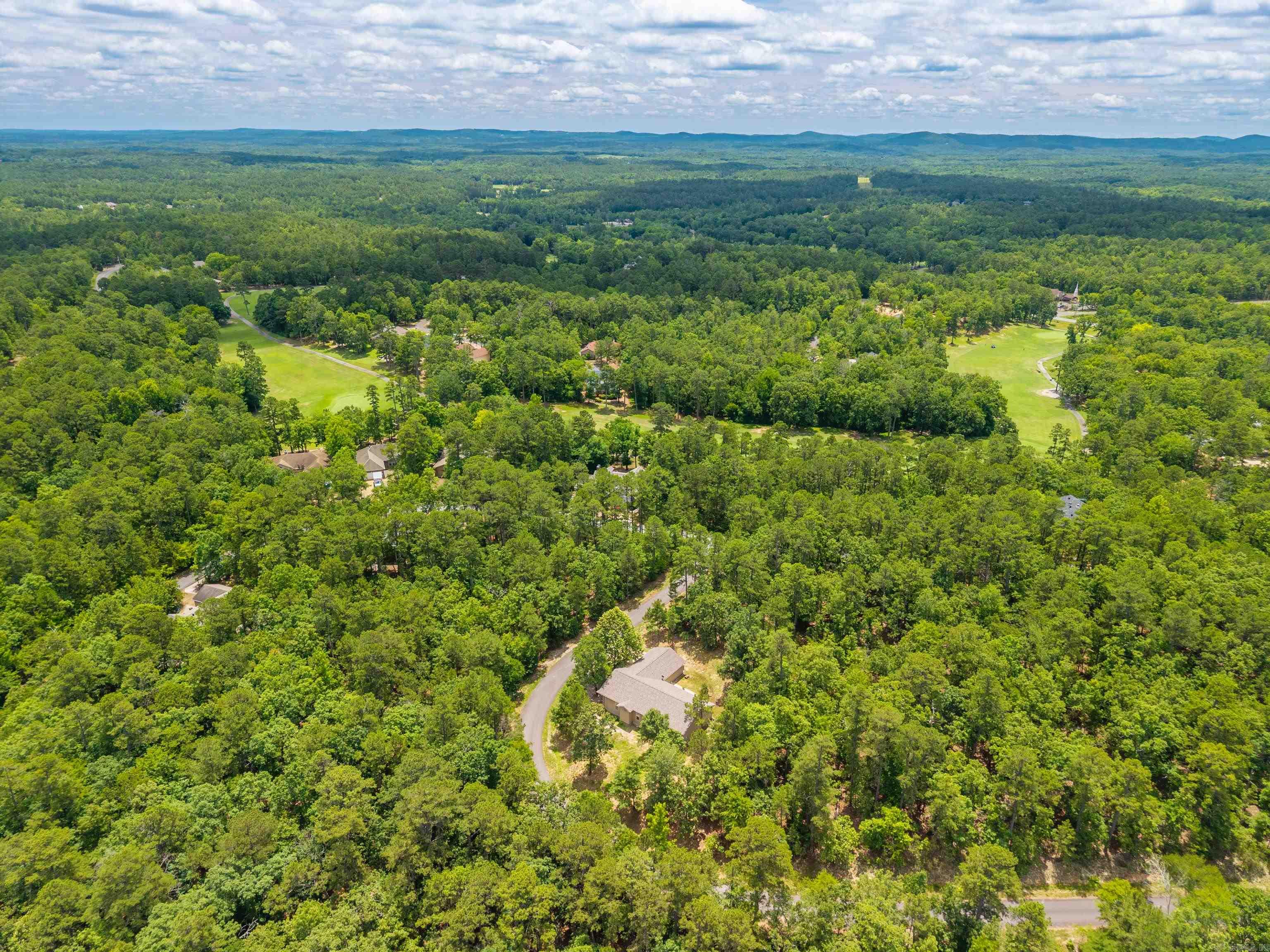35 San Sebastian Way  Hot Springs Village, AR