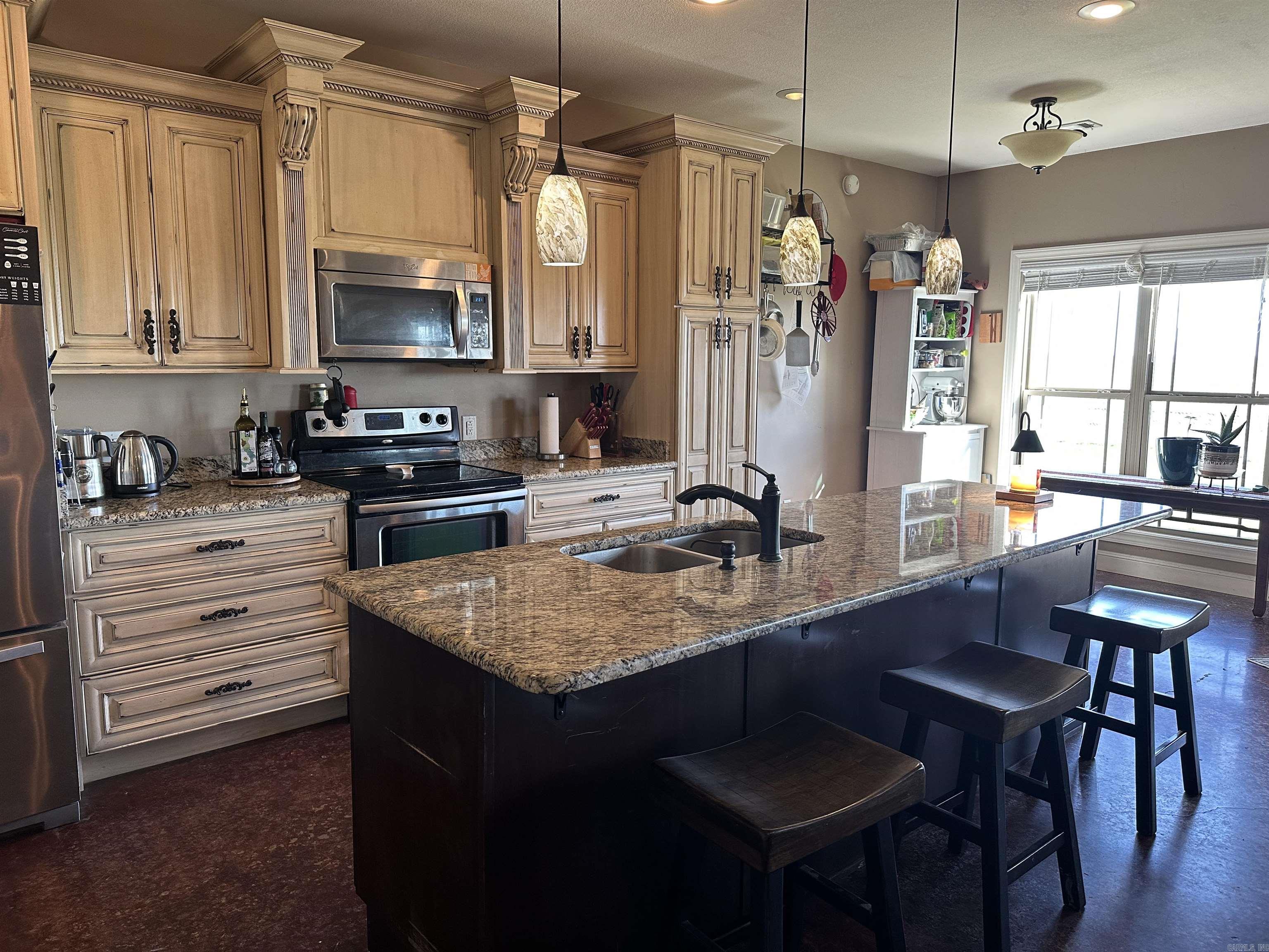 422 W State  Caraway, AR