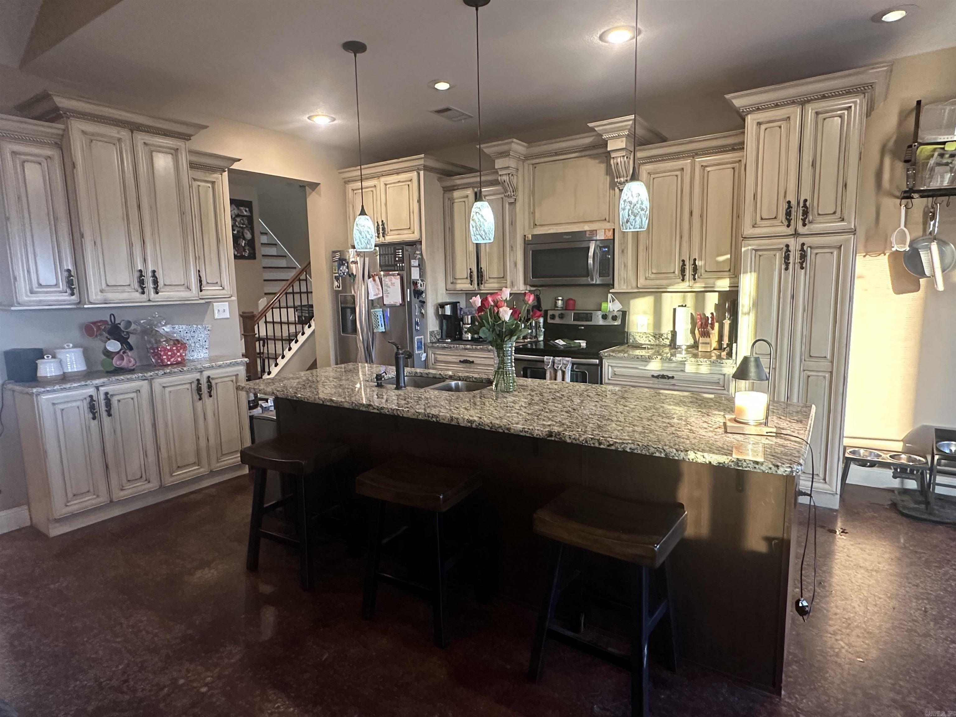 422 W State  Caraway, AR