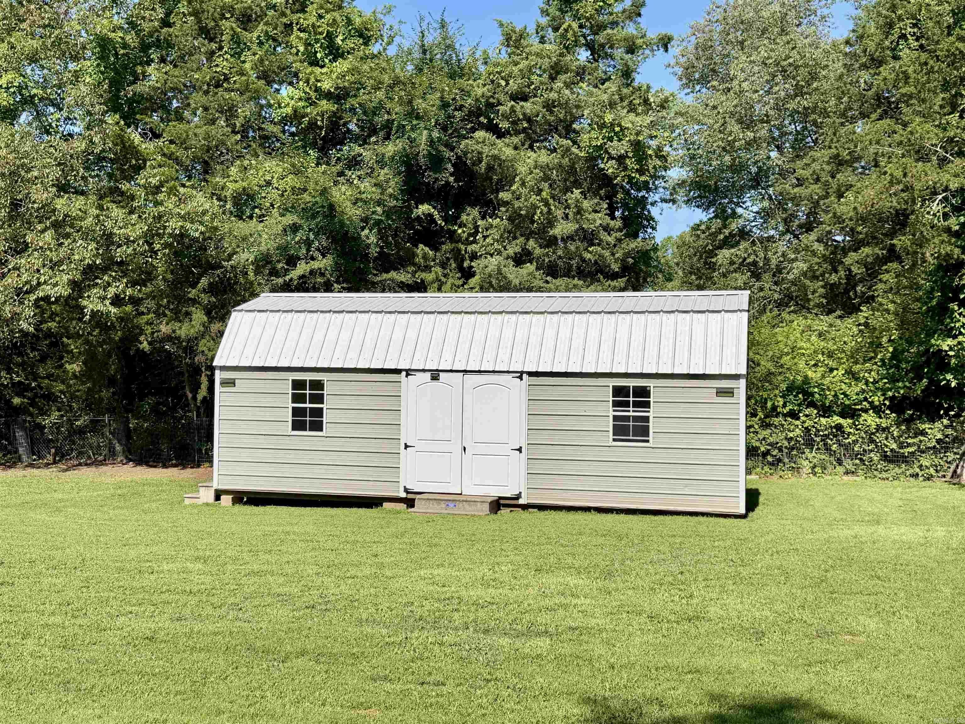 394 County Road 3411  Clarksville, AR
