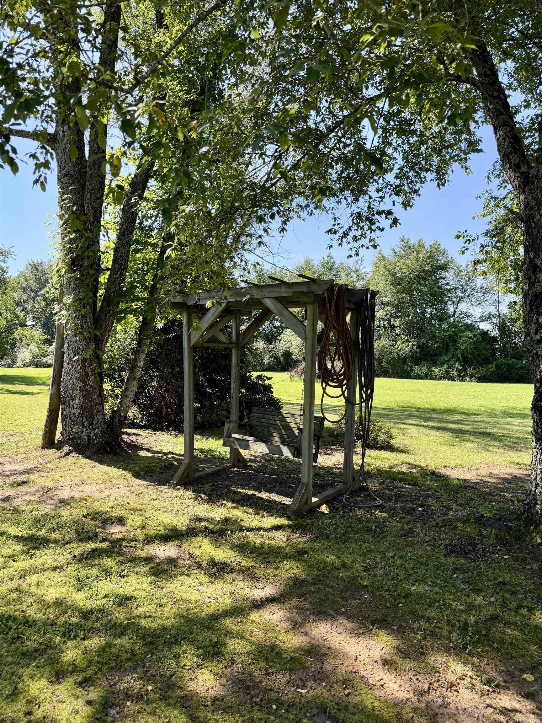 394 County Road 3411  Clarksville, AR