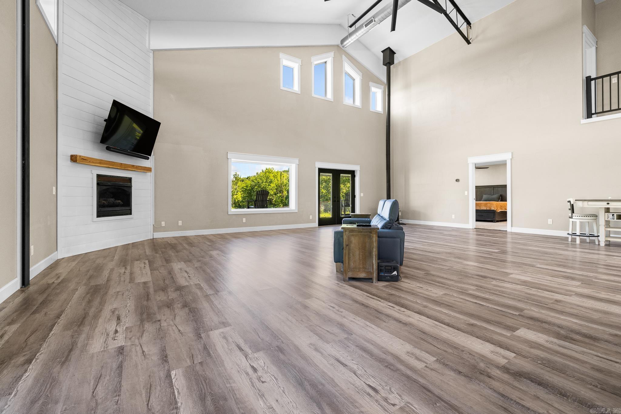 13136 N Cedar Grove  Lead Hill, AR