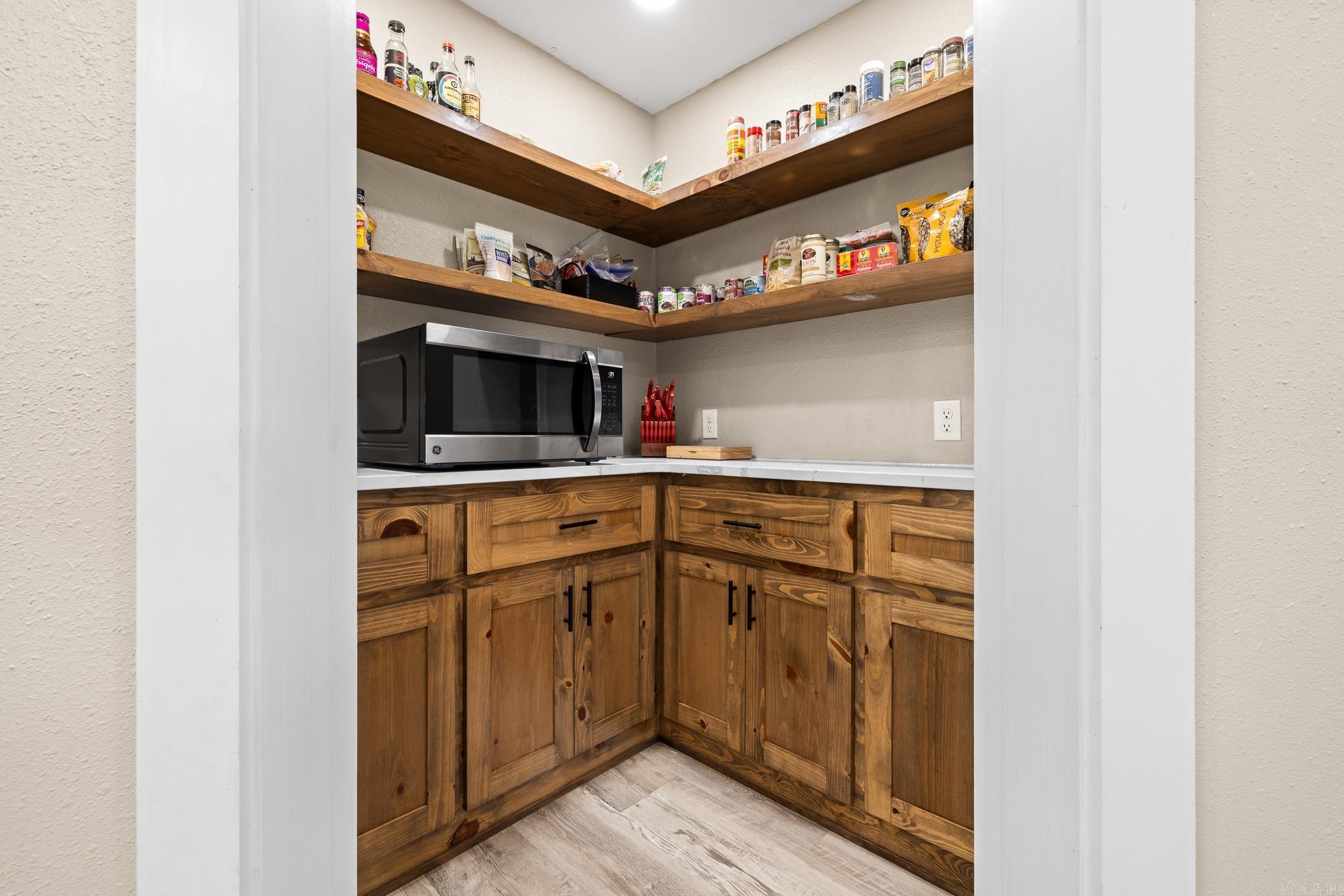 13136 N Cedar Grove  Lead Hill, AR