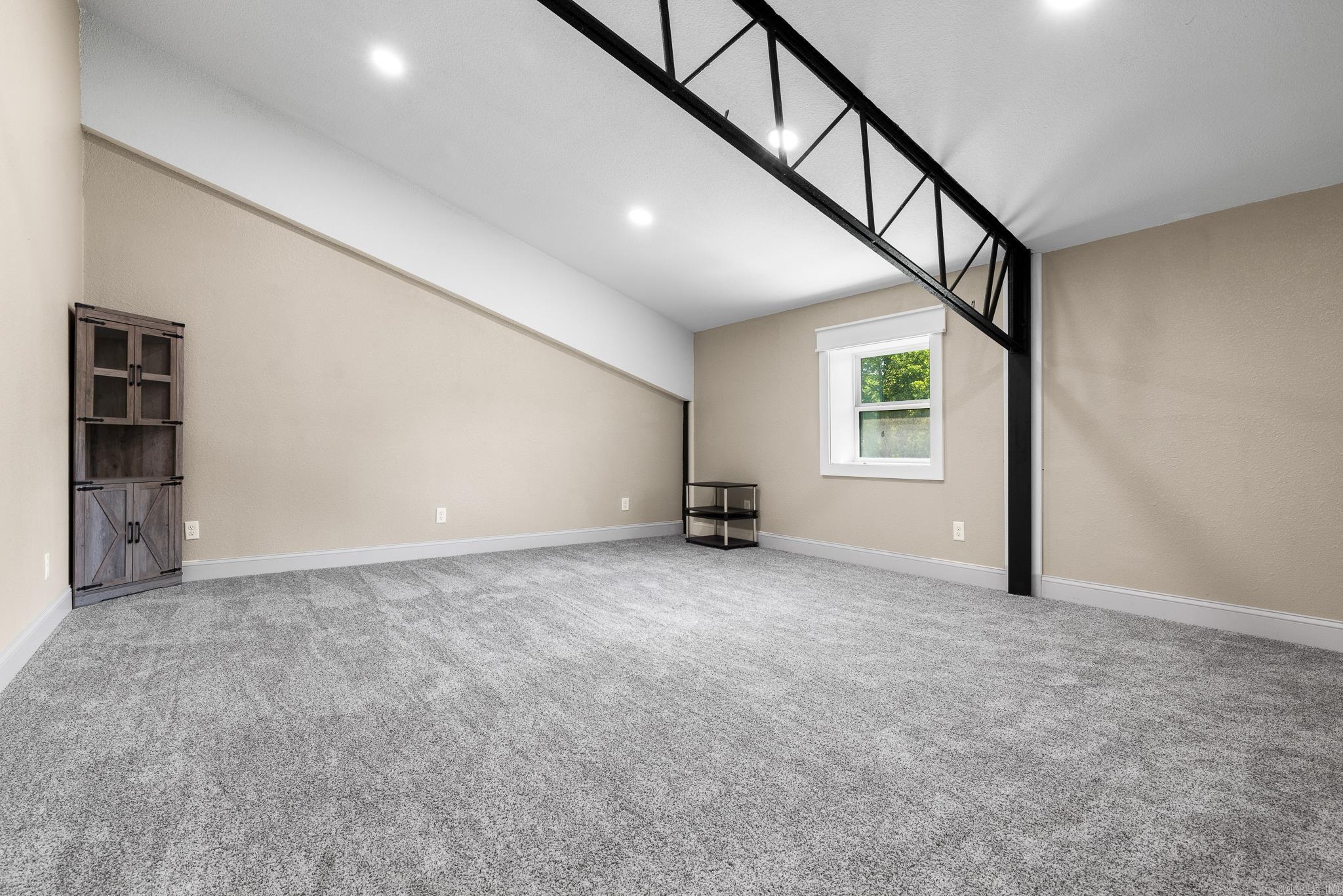 13136 N Cedar Grove  Lead Hill, AR