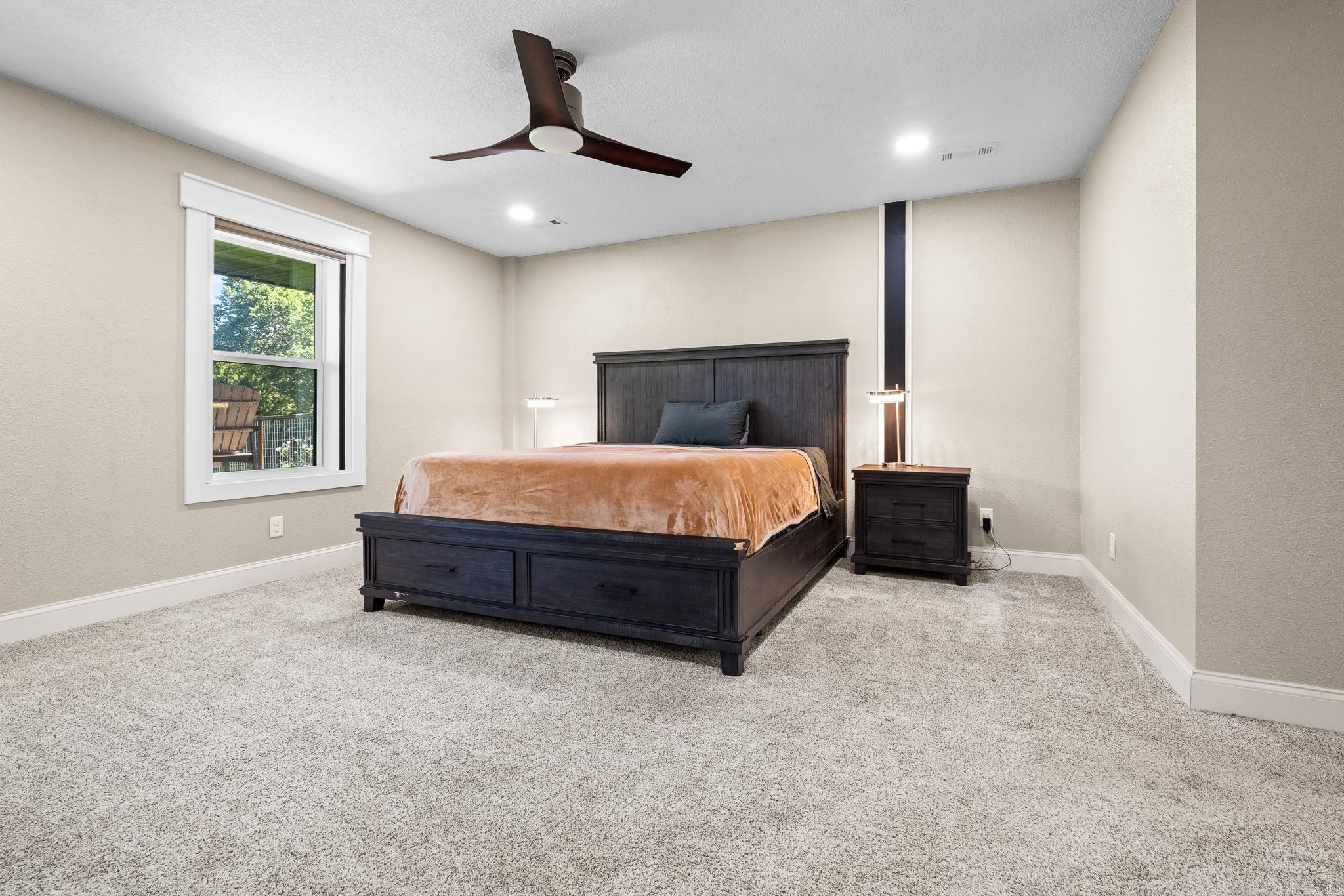 13136 N Cedar Grove  Lead Hill, AR