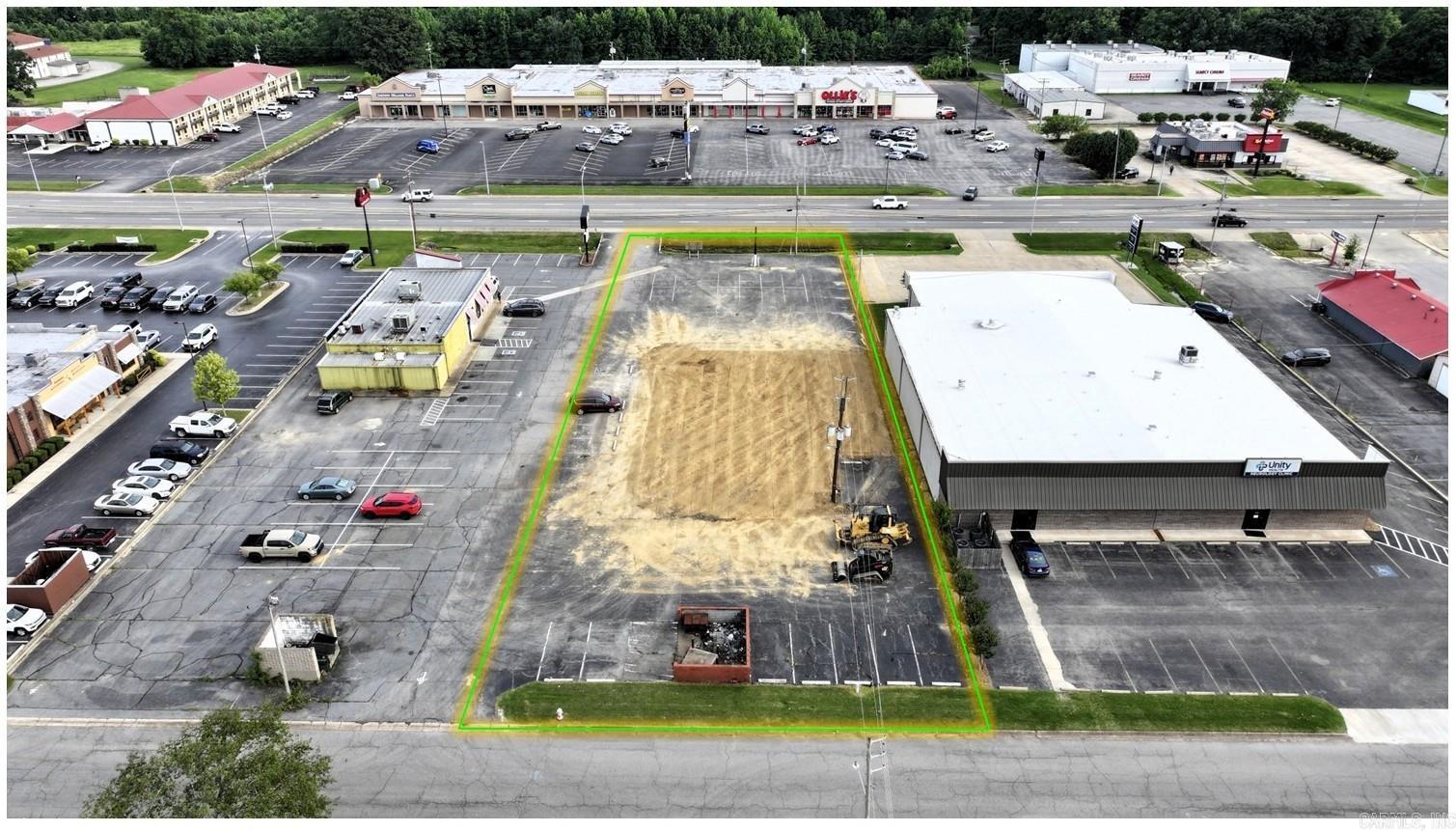 3000 E Race  Searcy, AR