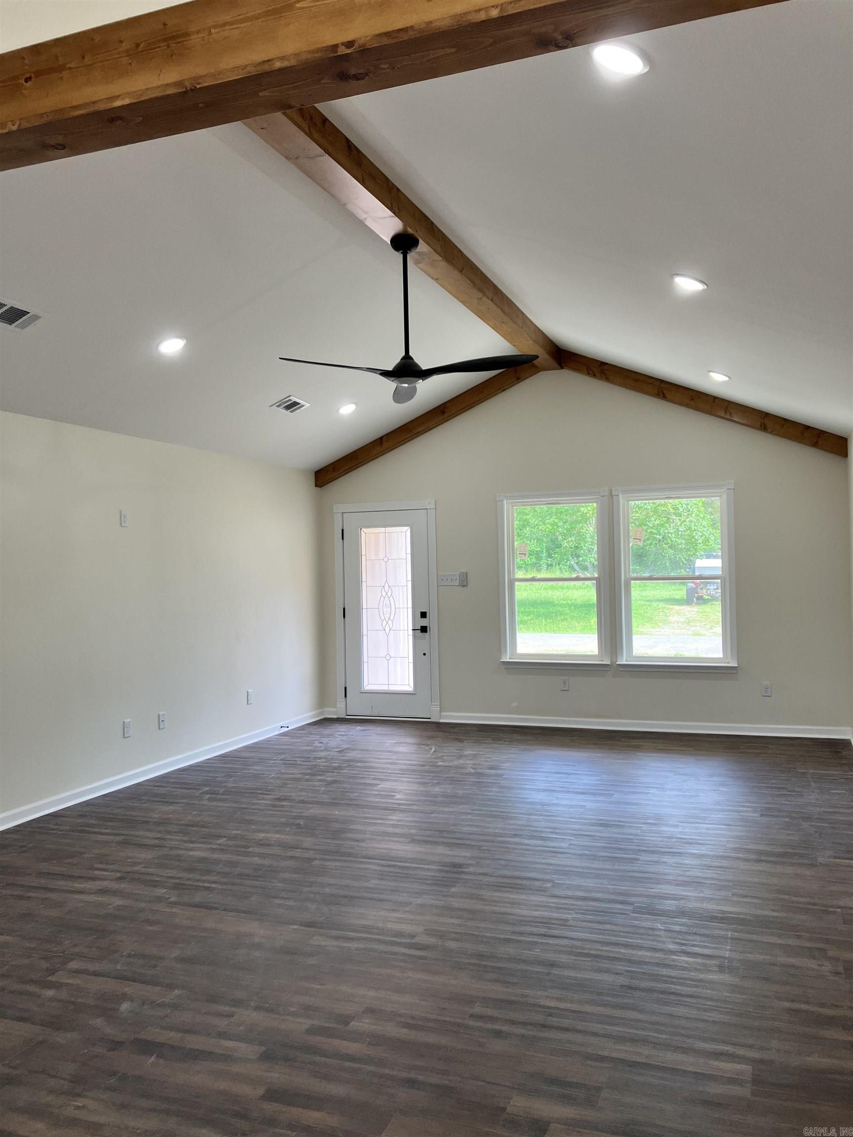 109 E florida Street Beebe, AR 72012