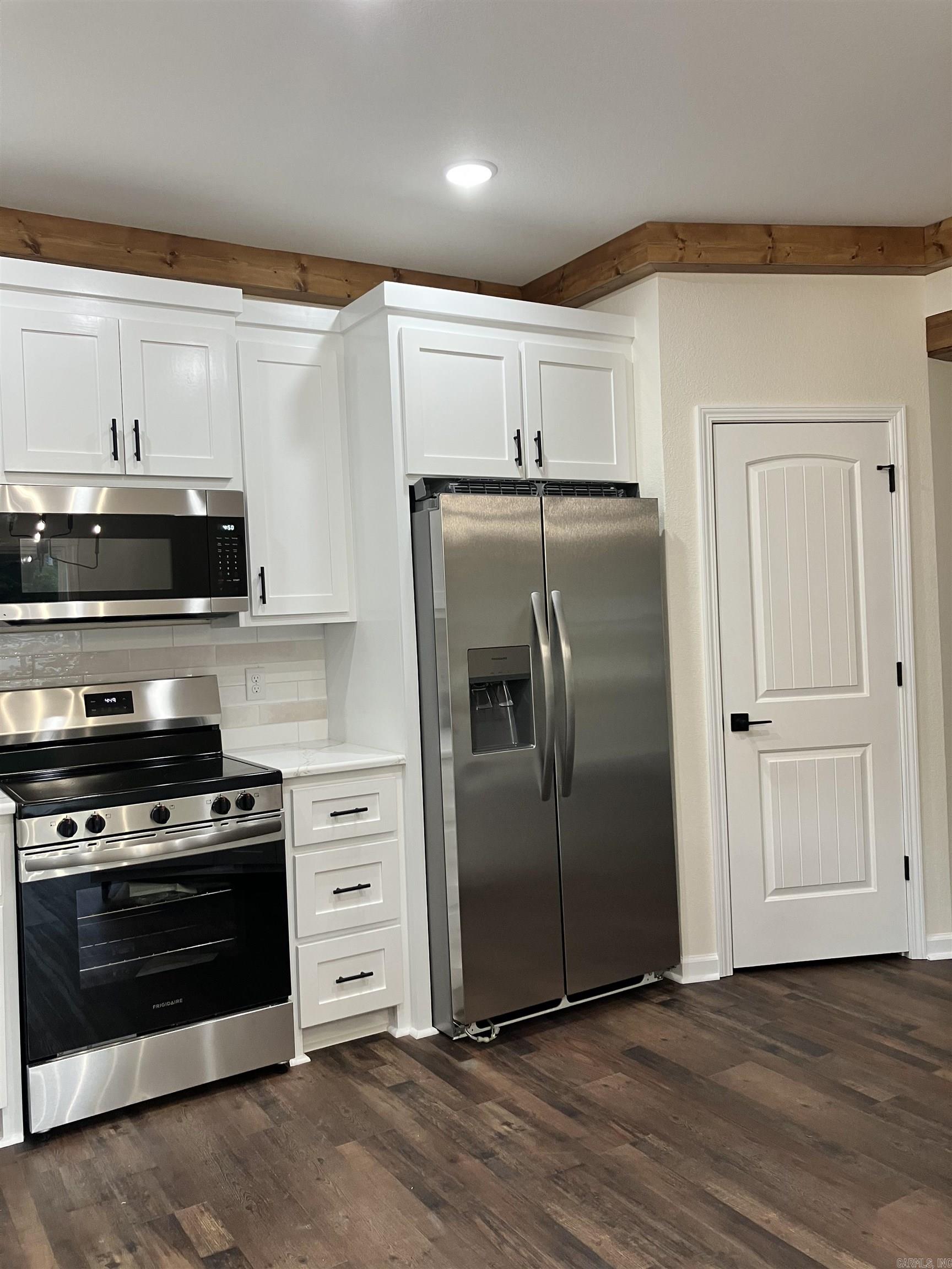 109 E florida Street Beebe, AR 72012