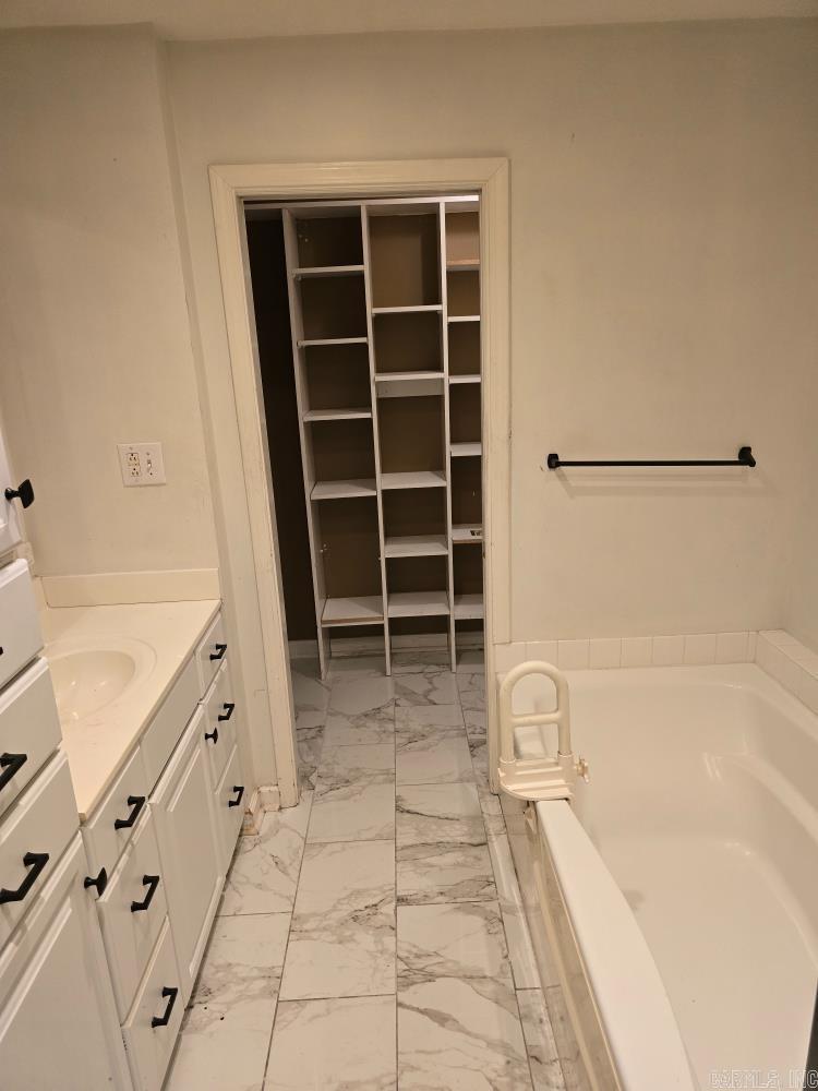 23 Vantage  Maumelle, AR
