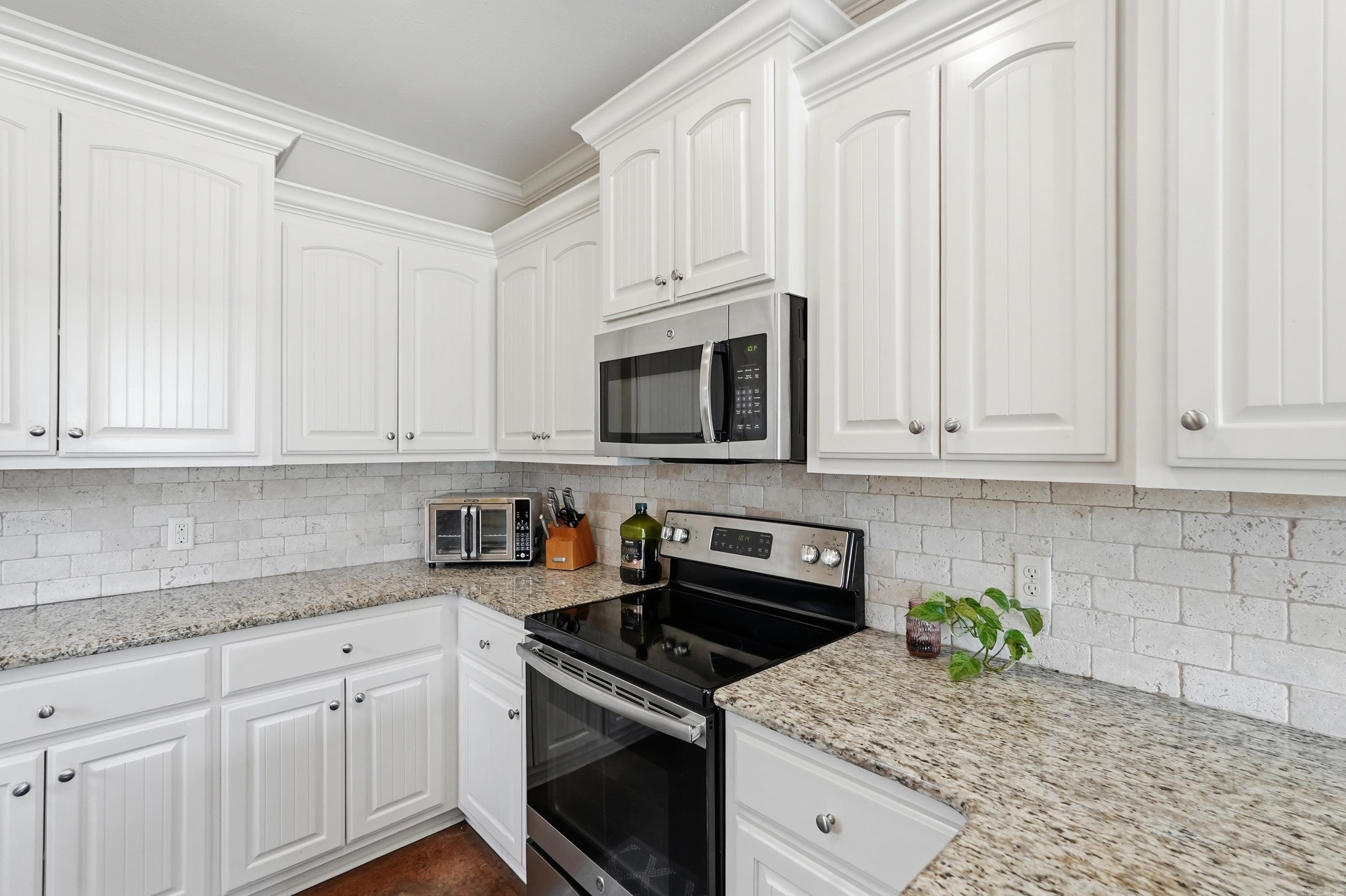 1760 Sylar  Conway, AR