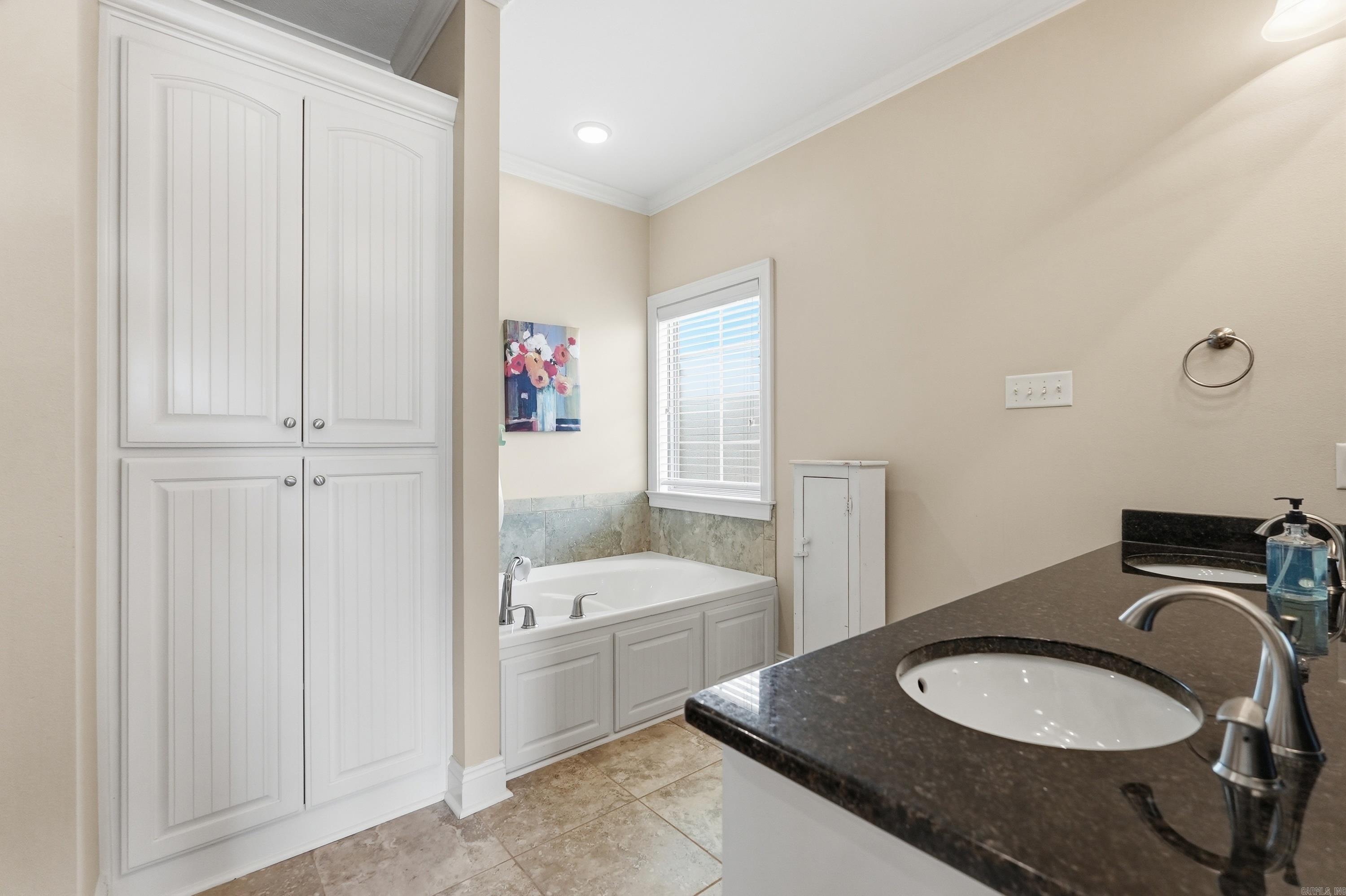 1760 Sylar  Conway, AR