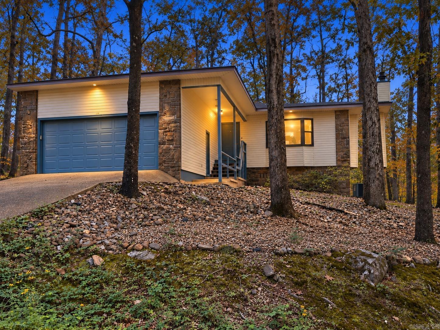 104  Aspe  Hot Springs Village, AR