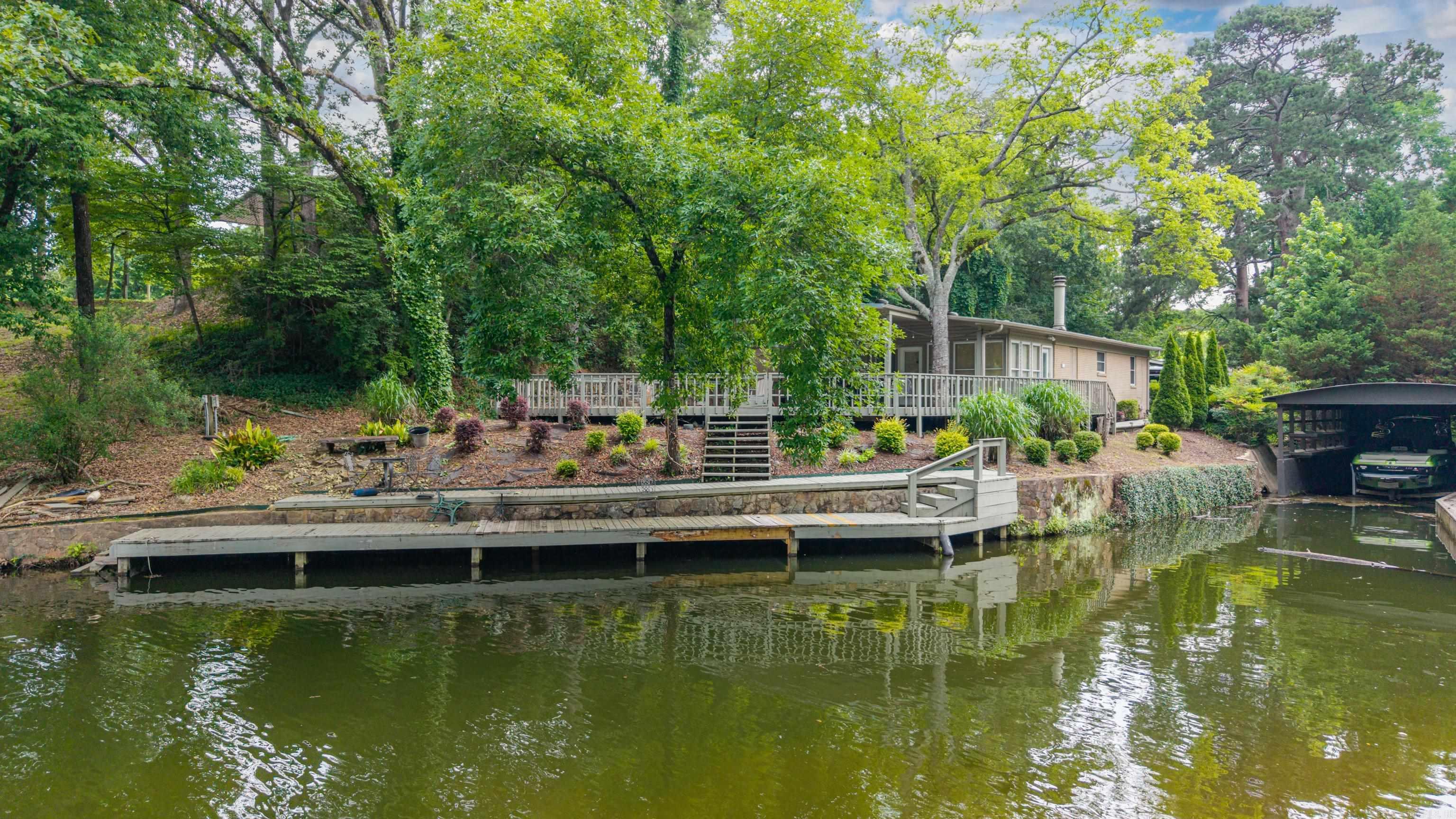1925 Lakeshore  Hot Springs, AR