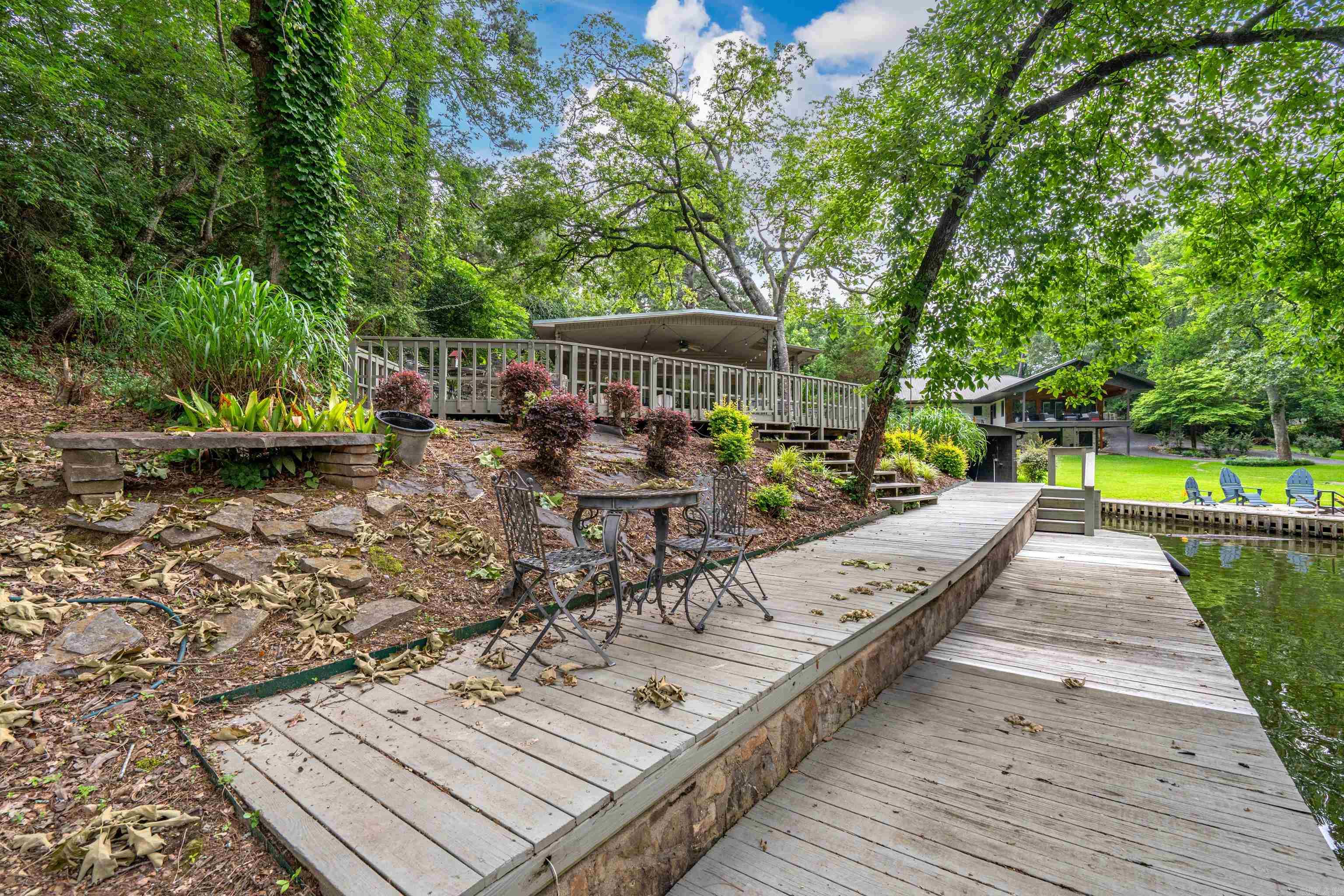 1925 Lakeshore  Hot Springs, AR