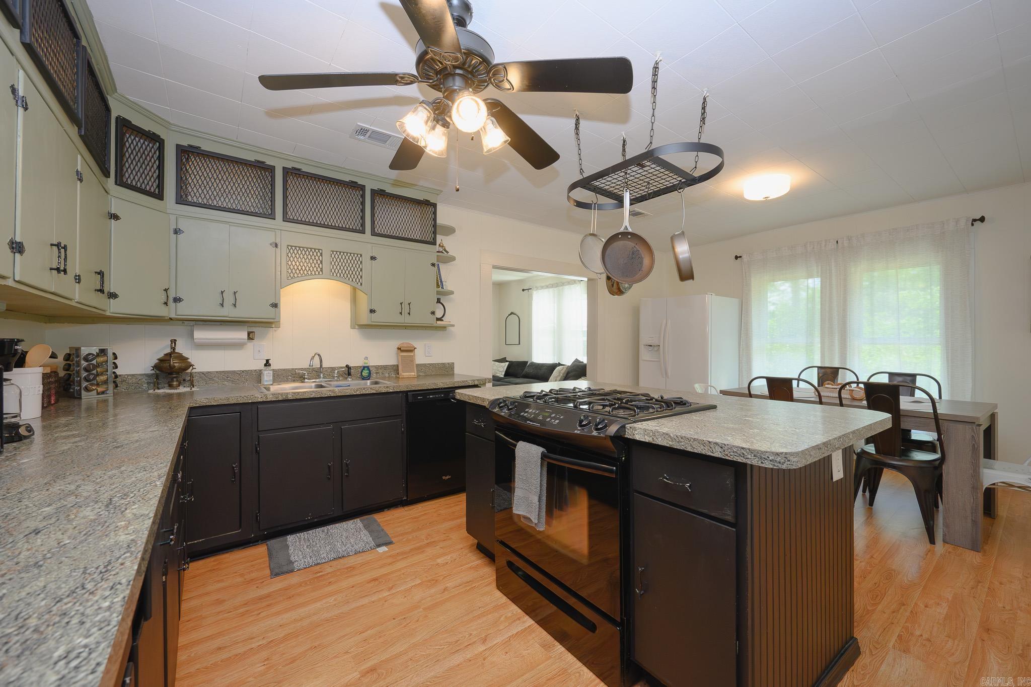 1471 Highway 270 West  Mena, AR