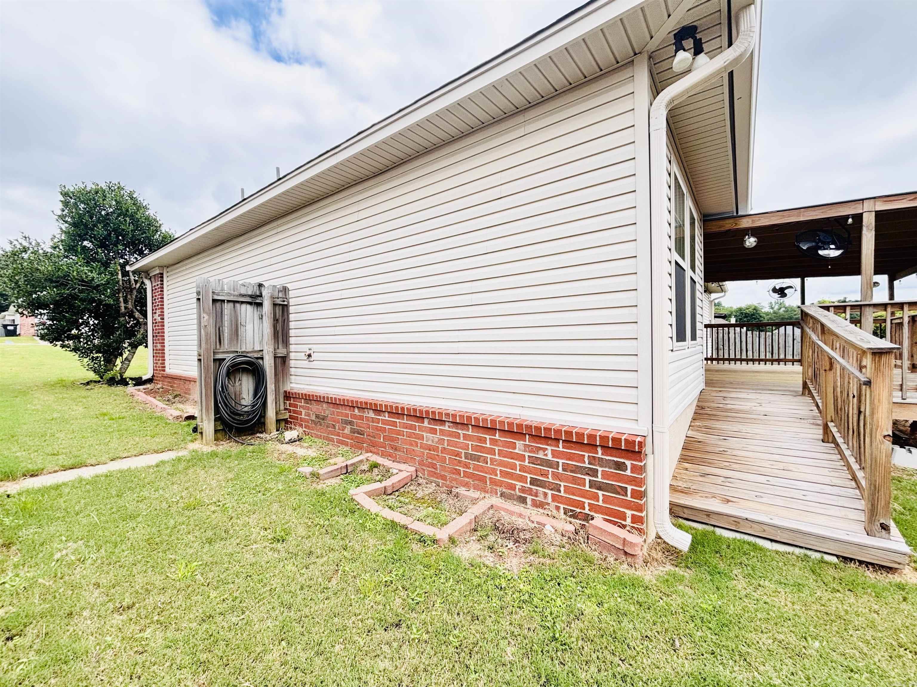 1732 White Oak  Benton, AR