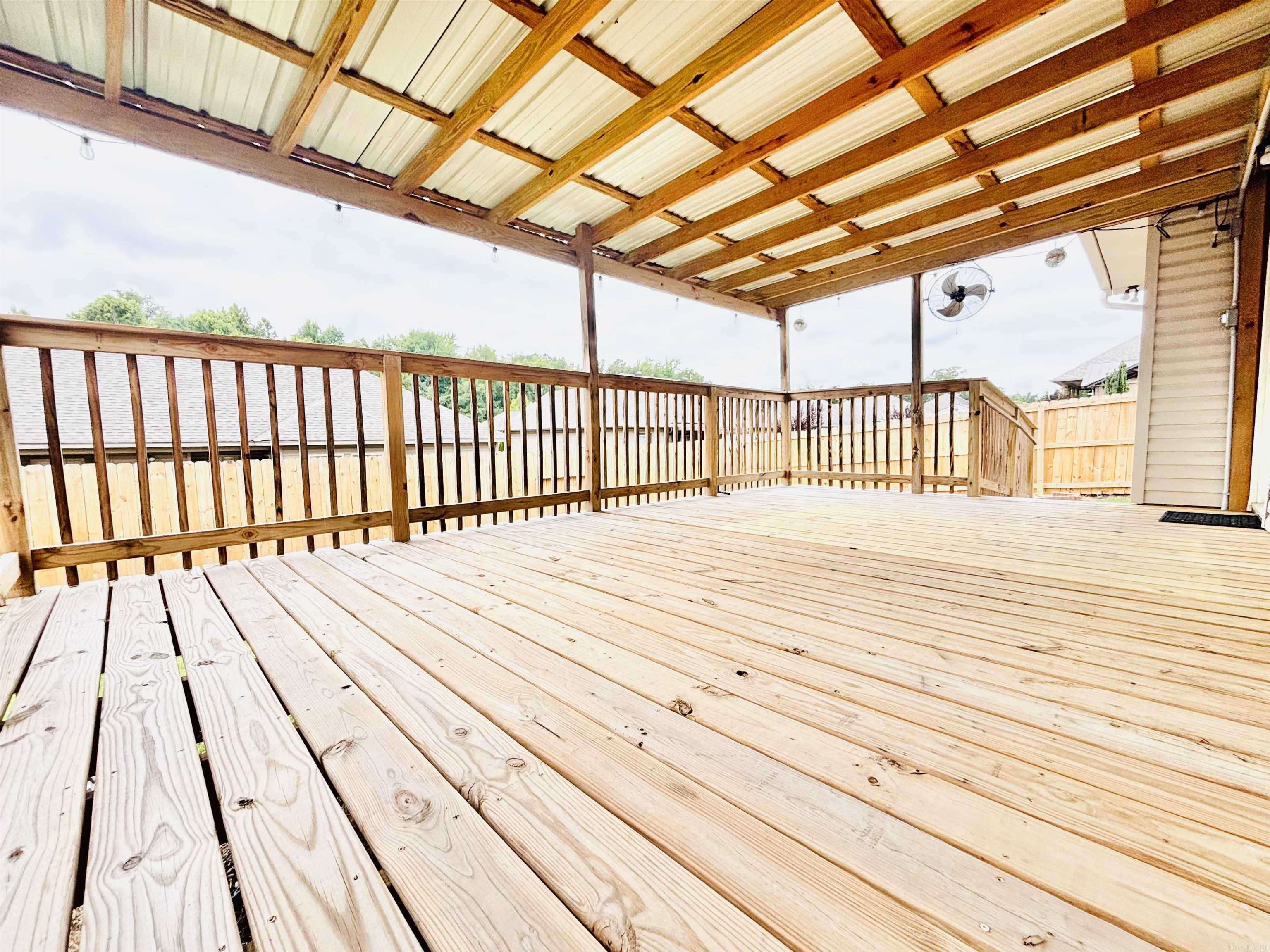 1732 White Oak  Benton, AR