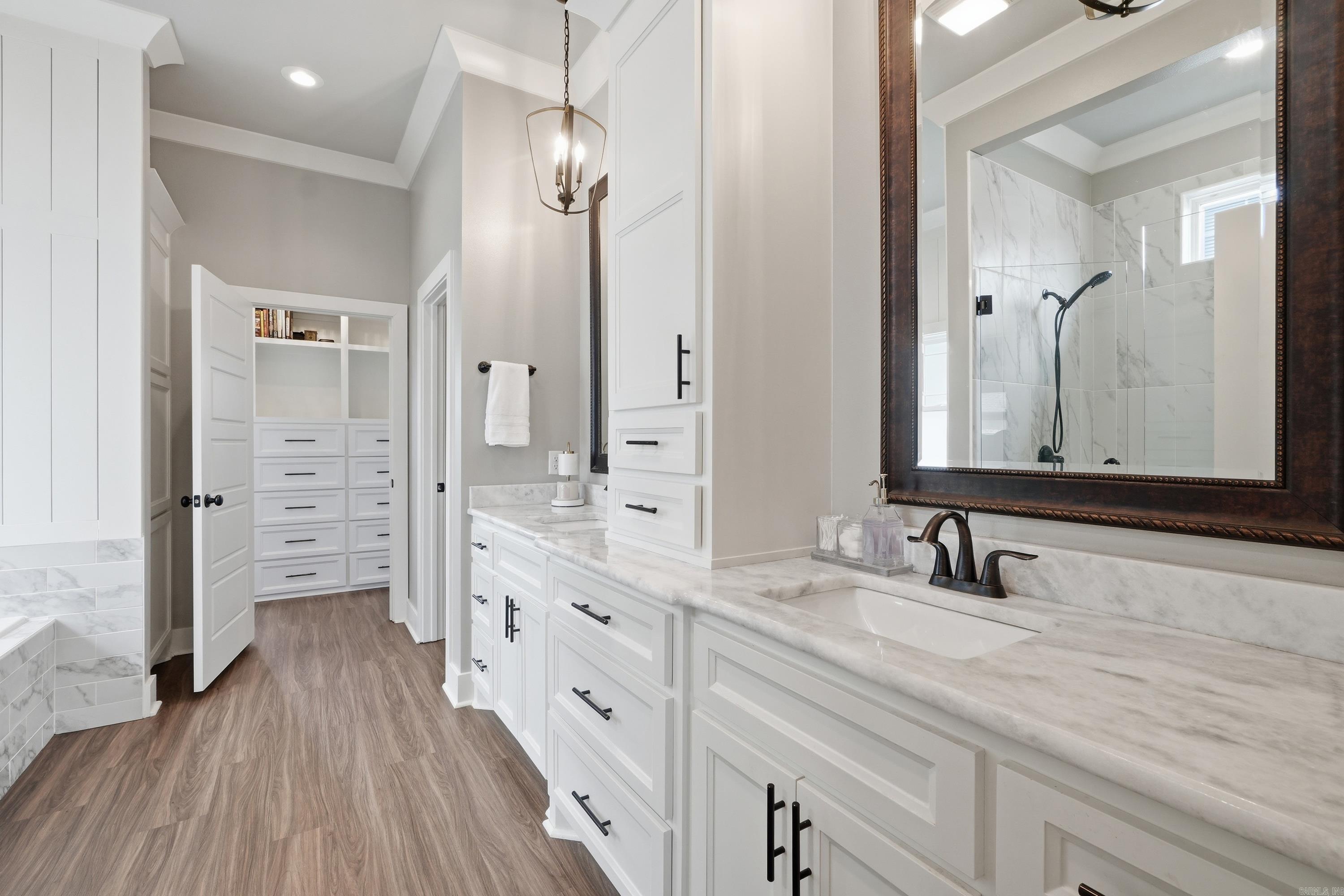 3825 Carolina  Conway, AR