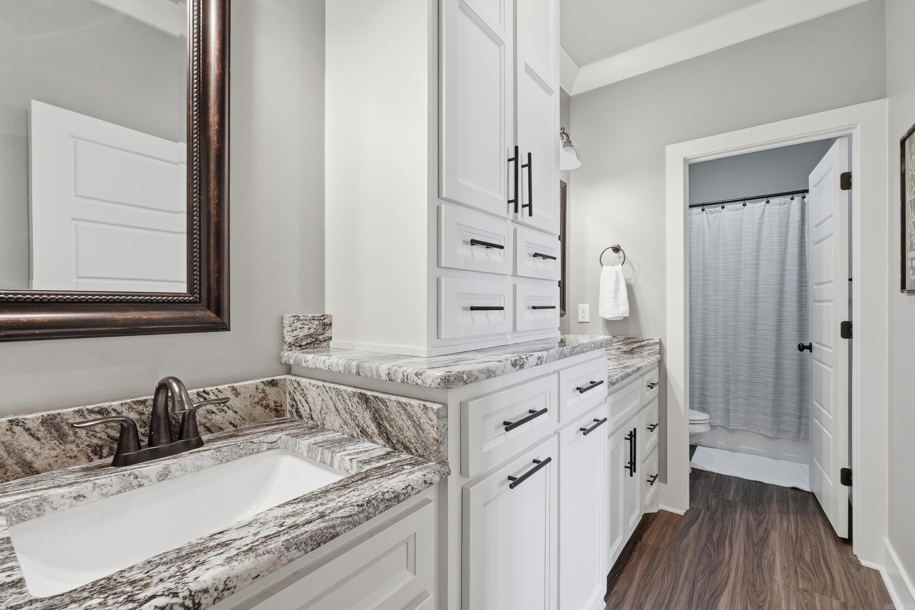 3825 Carolina  Conway, AR