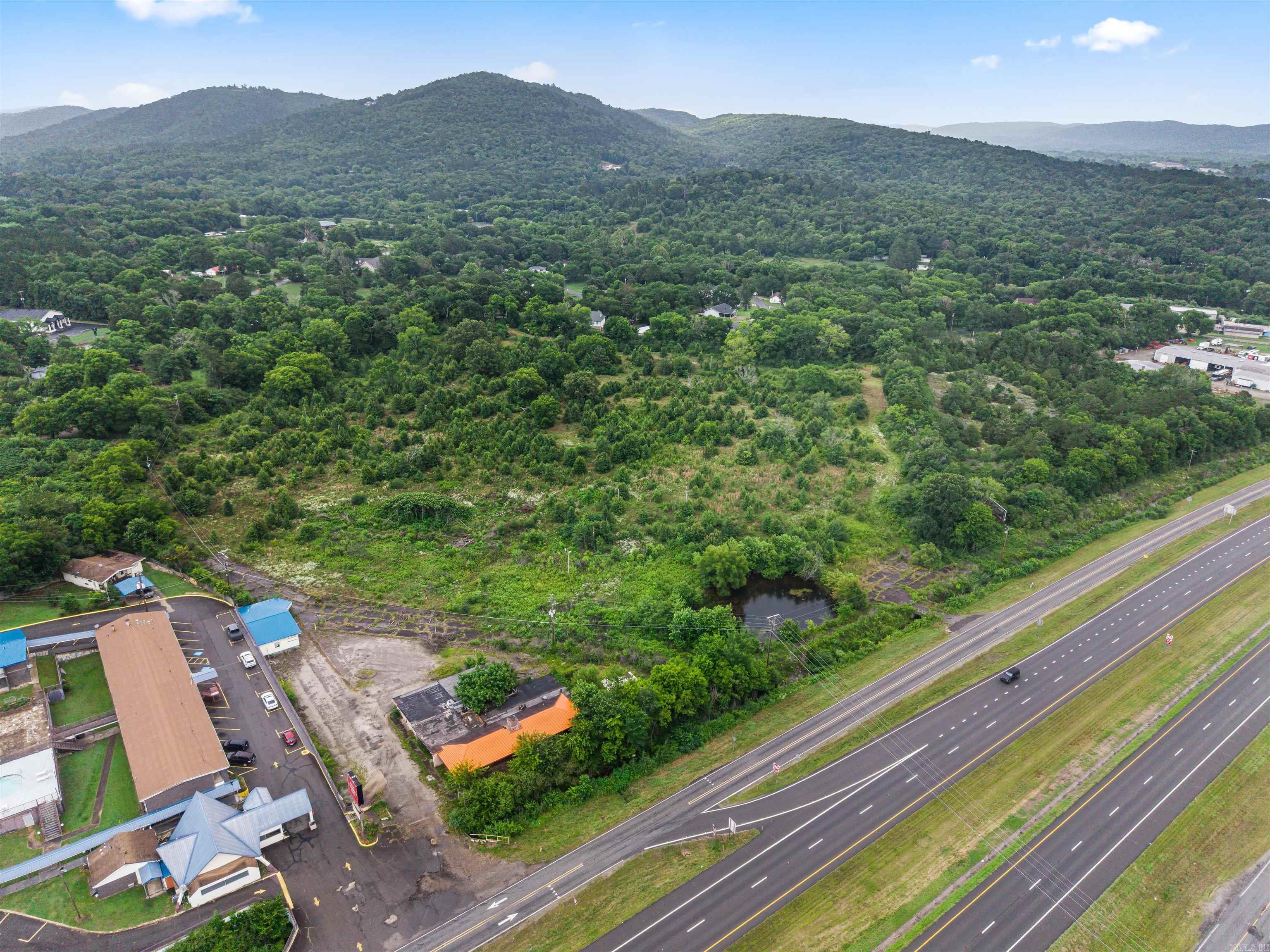 1873 E Grand 1875 E Grand Hot Springs, AR