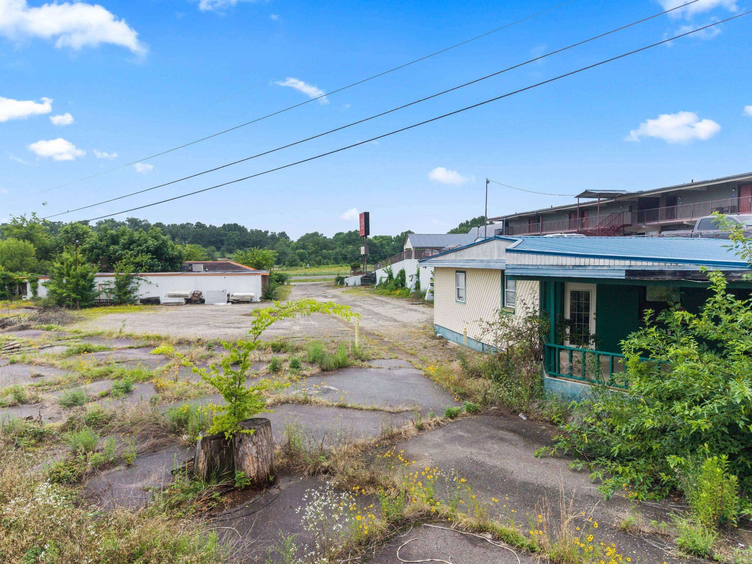 1873 E Grand 1875 E Grand Hot Springs, AR