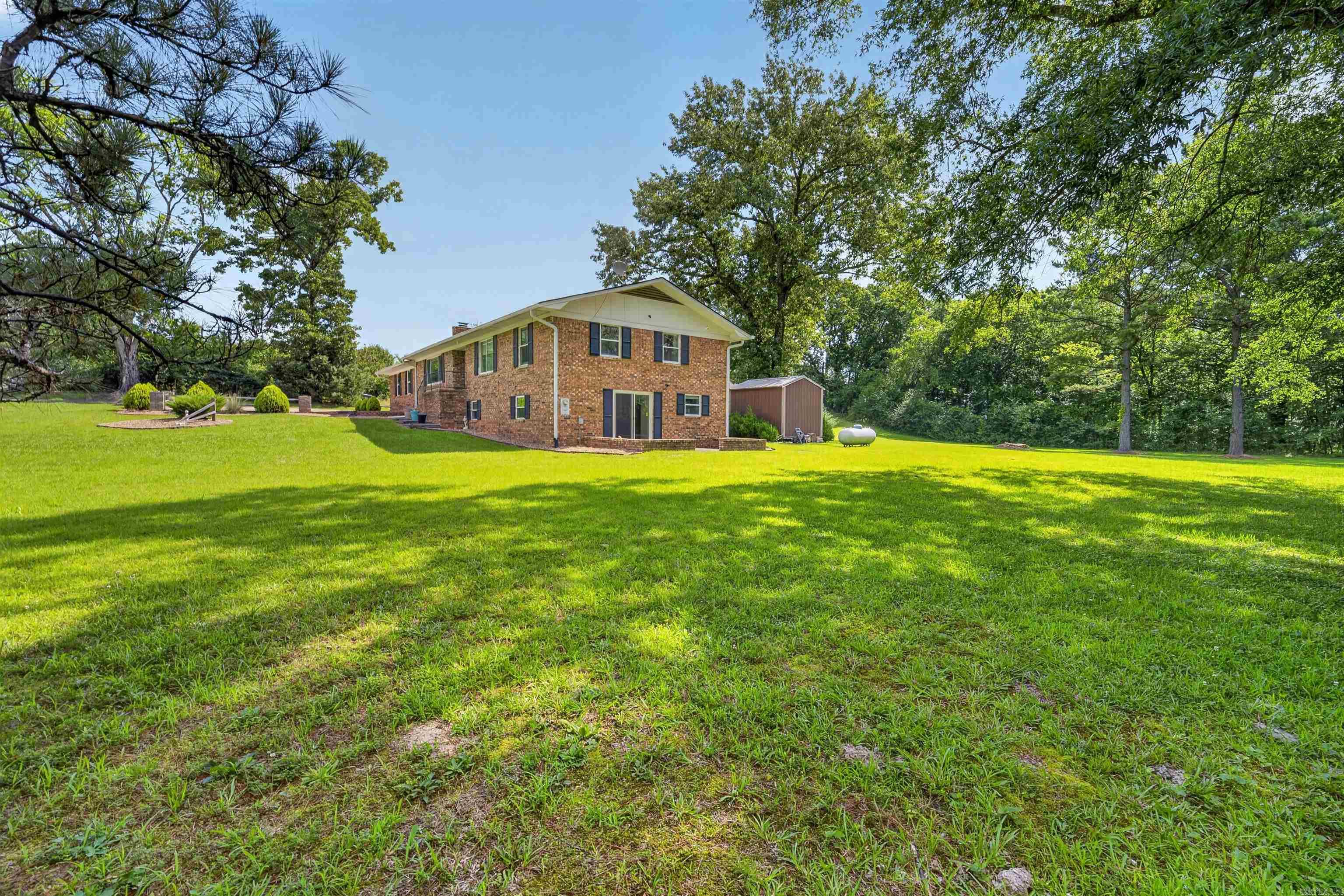 175 Thunder  Hot Springs, AR