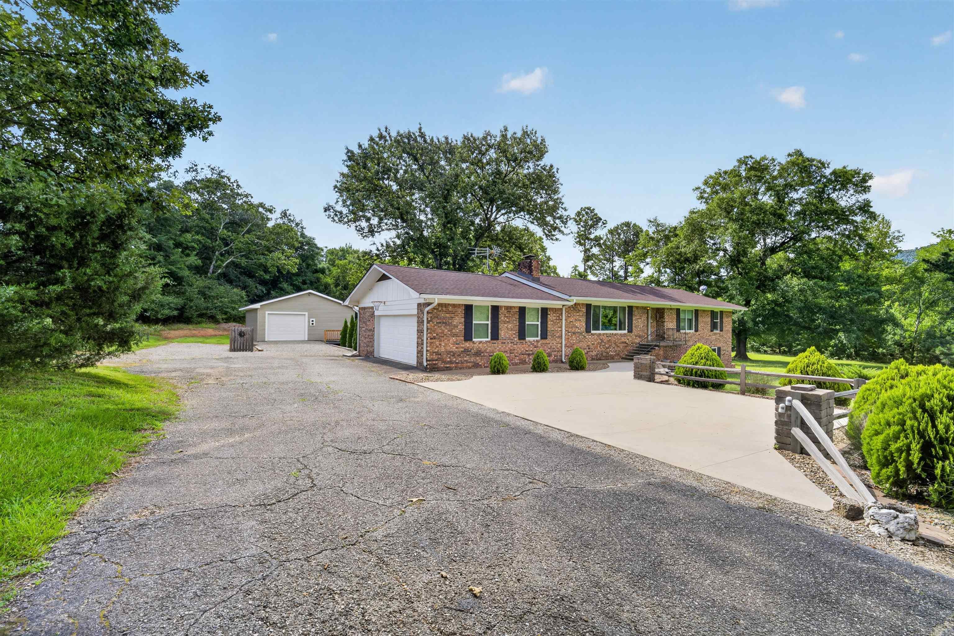 175 Thunder  Hot Springs, AR