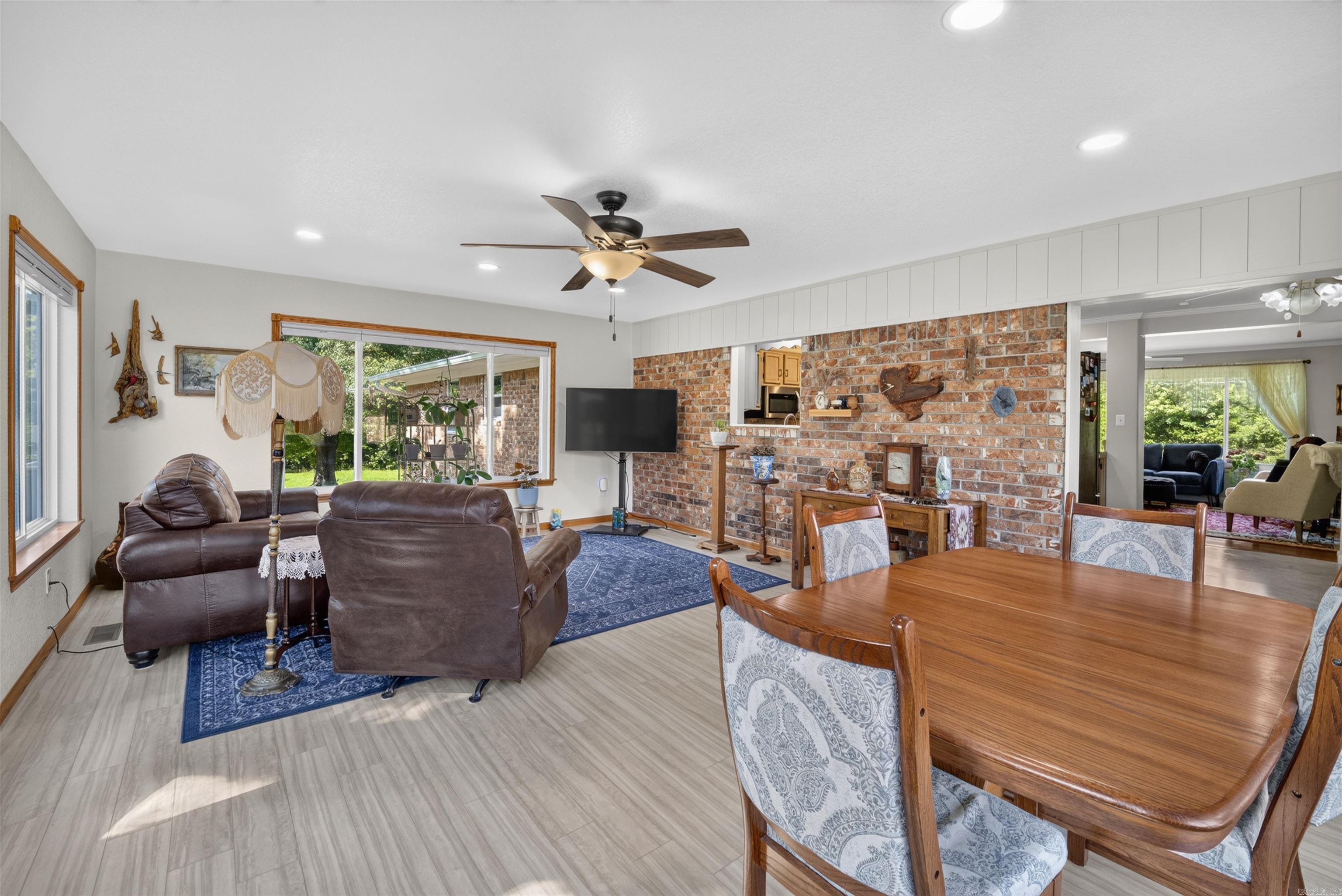 175 Thunder  Hot Springs, AR