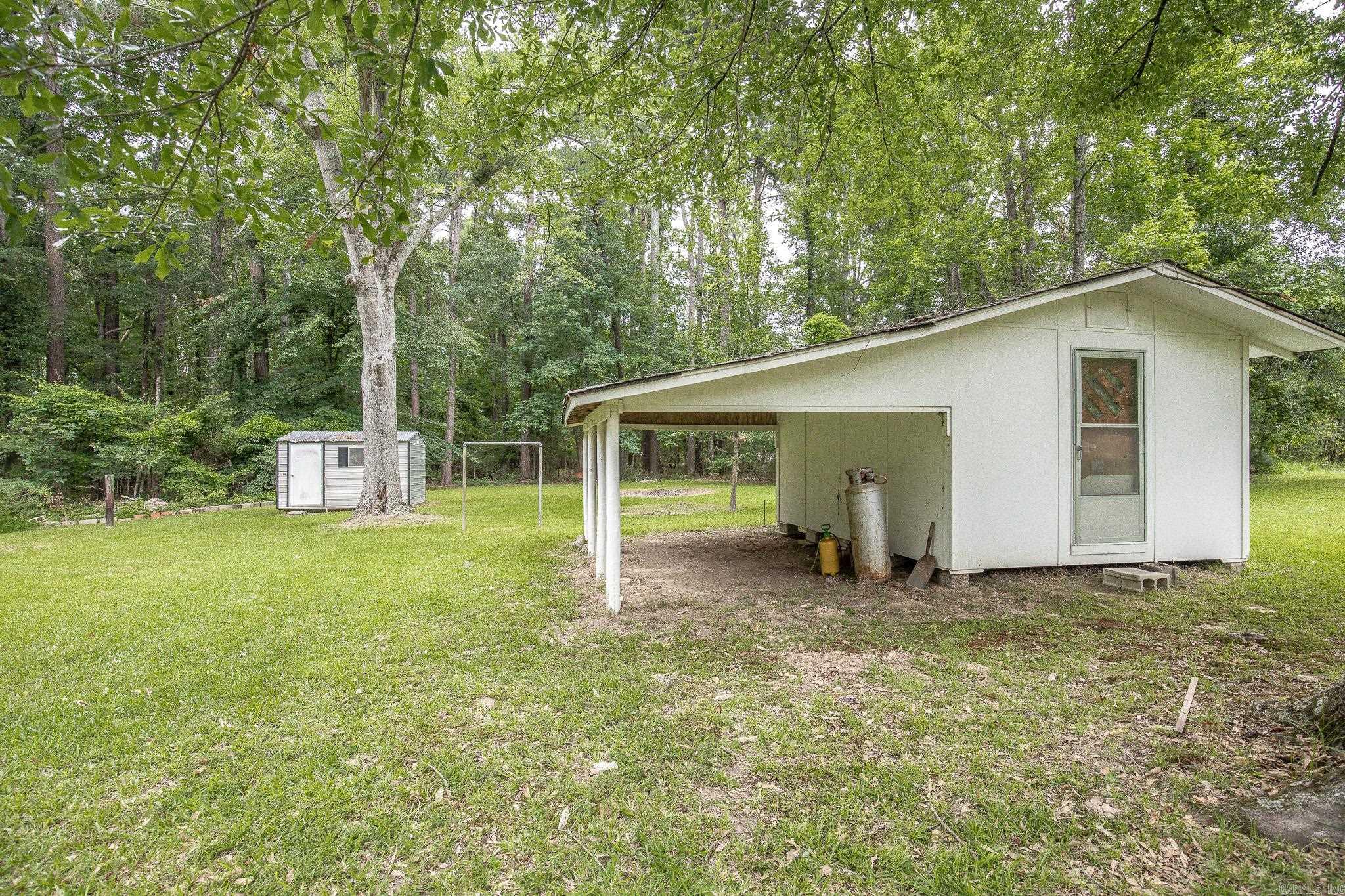6810 Wingard  Pine Bluff, AR