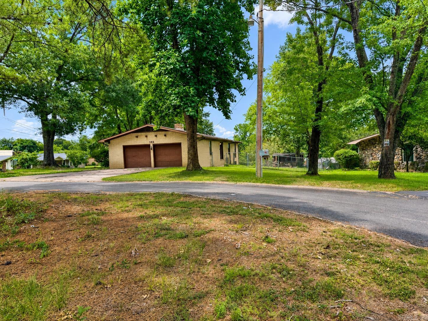 122 Village Rd  Hot Springs, AR