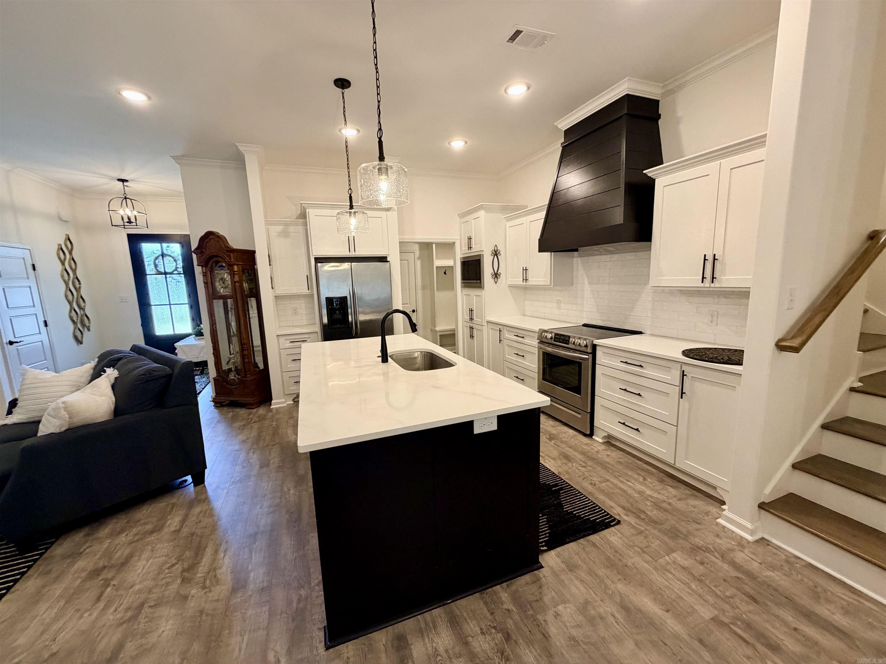 4025 Elizabeth  Benton, AR