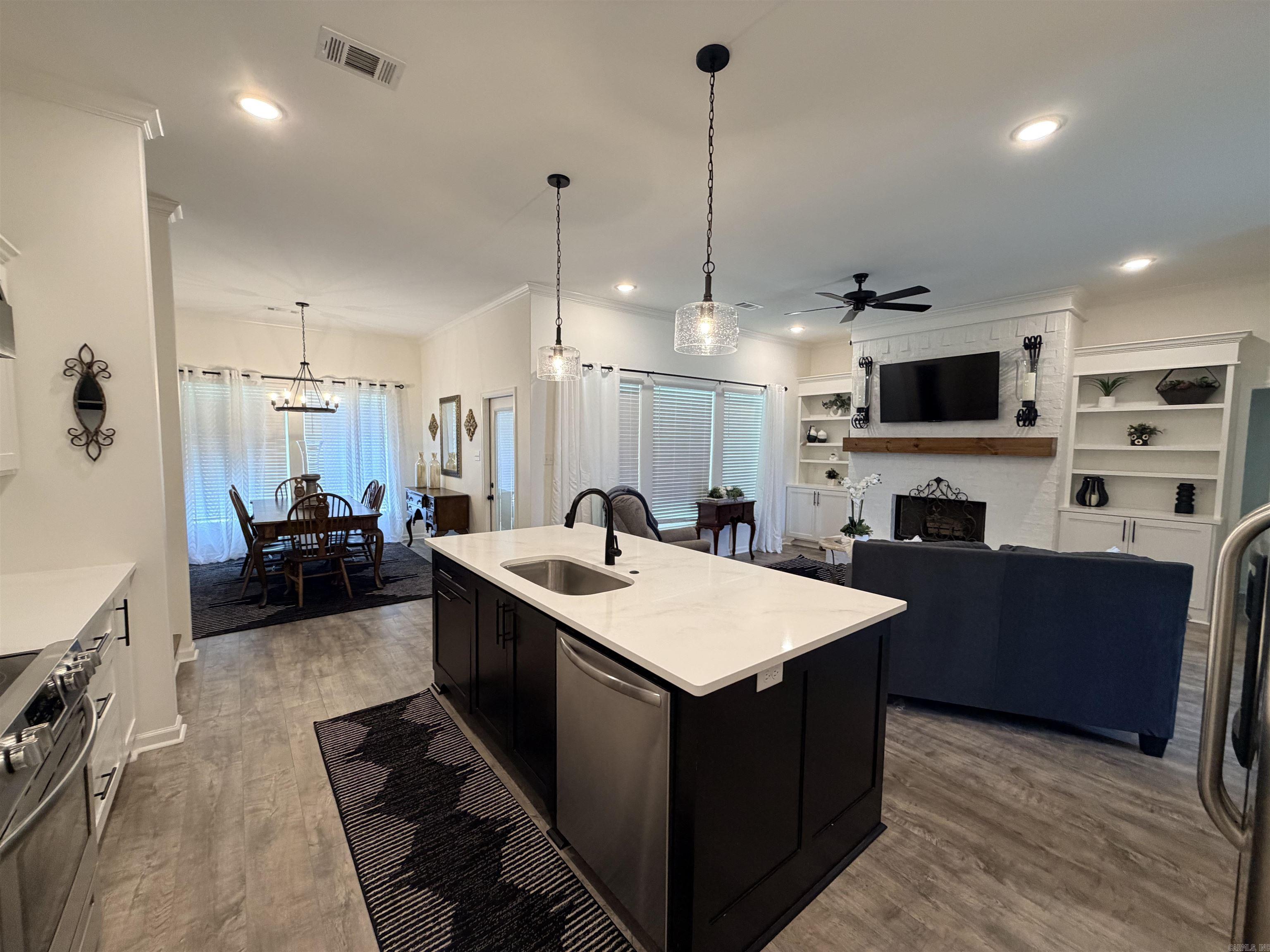 4025 Elizabeth  Benton, AR