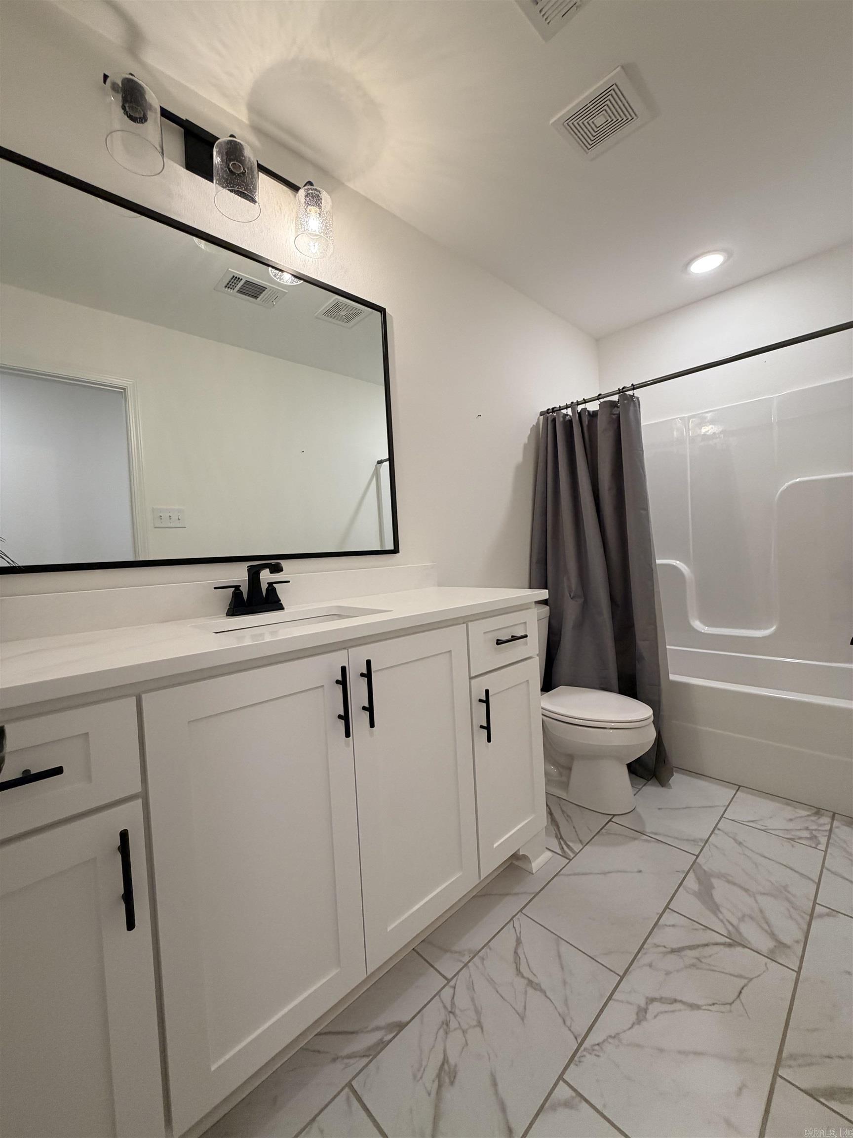 4025 Elizabeth  Benton, AR